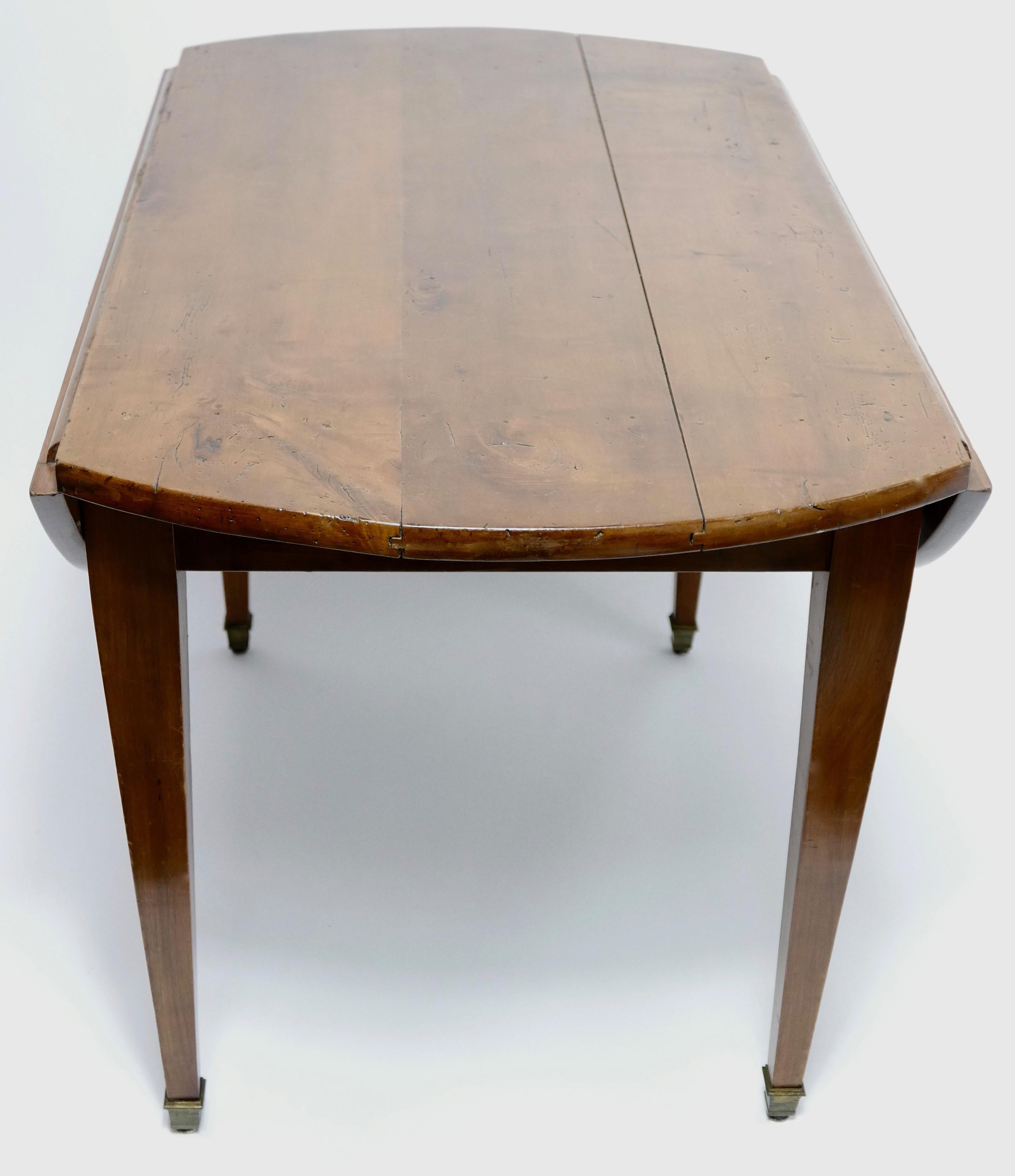 French Cherry Wood Drop-Leaf Table, Early 19th Century 2