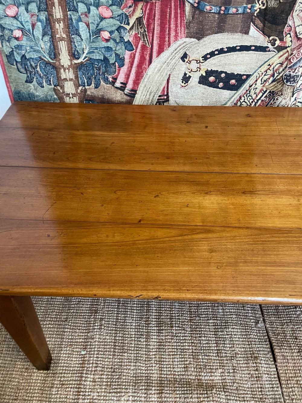 French cherry wood farm table  For Sale 2