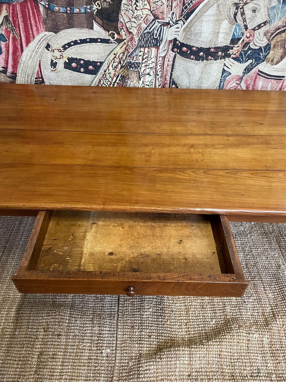 French cherry wood farm table  For Sale 3