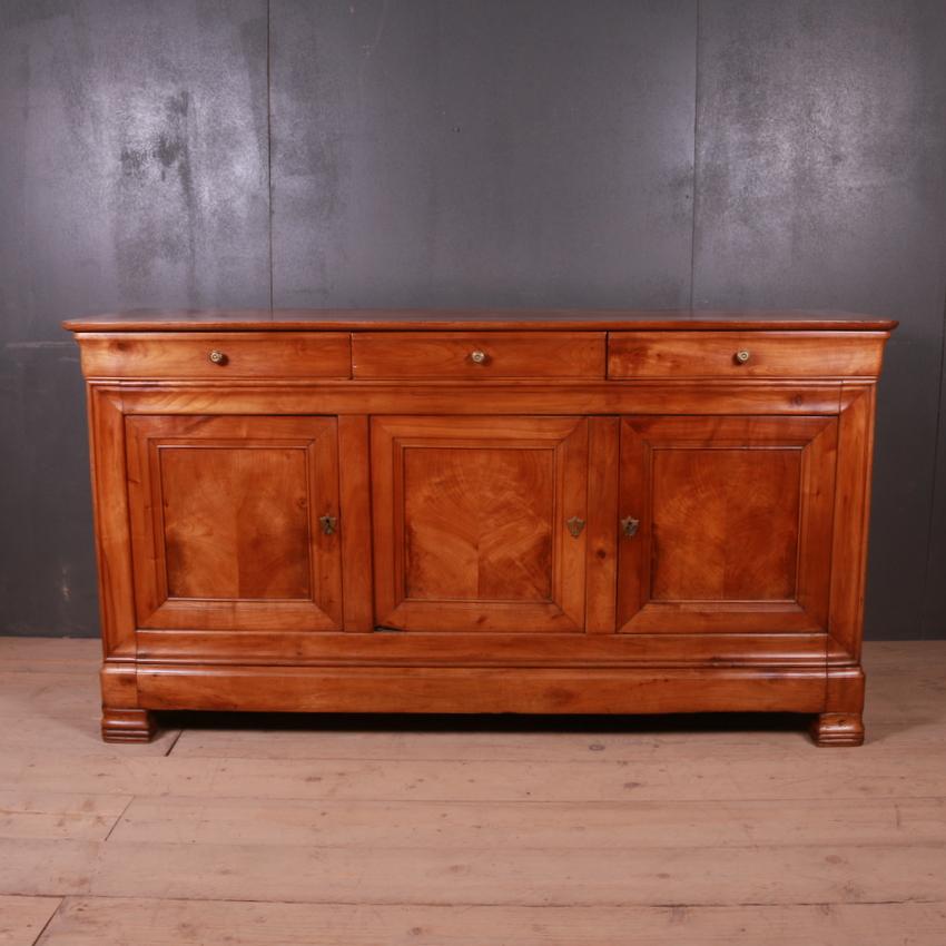 19th century French cherrywood enfilade/ sideboard, 1840.

Dimensions:
75.5 inches (192 cms) wide
24 inches (61 cms) deep
40 inches (102 cms) high

Price: £2,650.
 
  