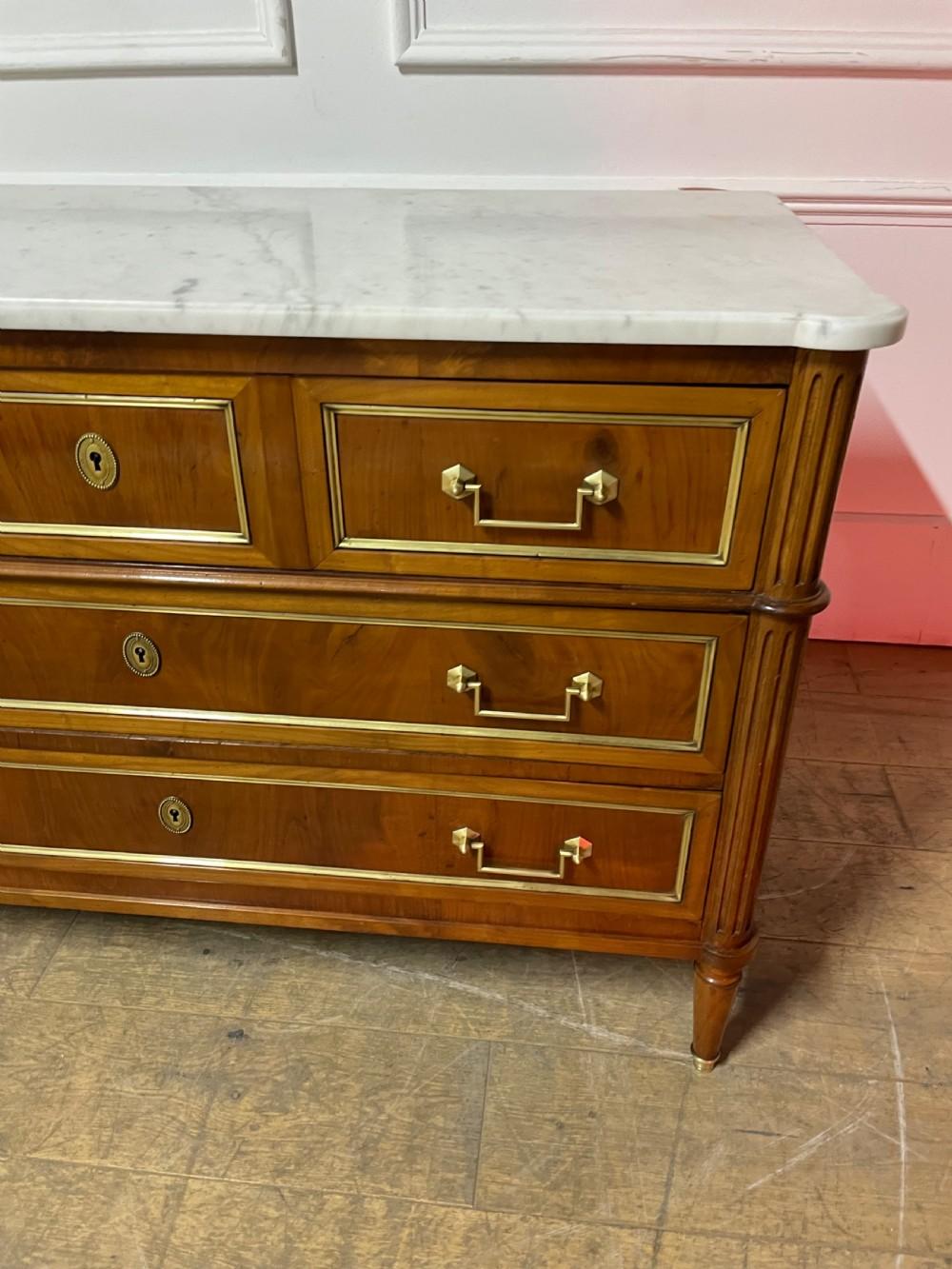 French , Cherrywood marble topped commode / chest of drawers In Good Condition For Sale In Budleigh Salterton, GB