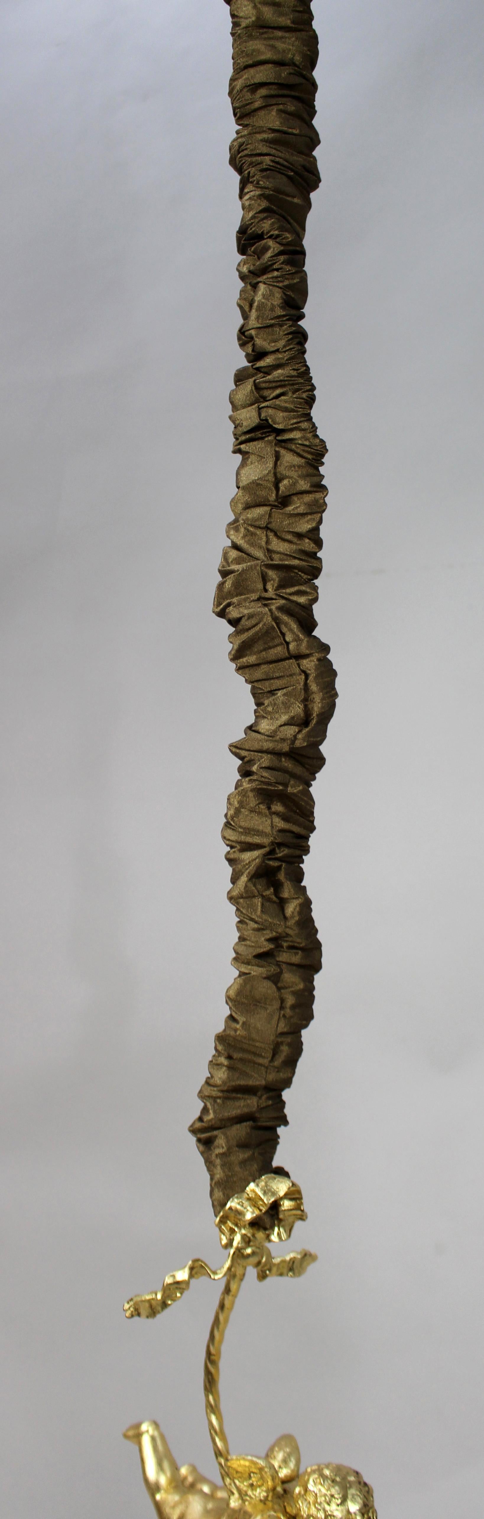Lámpara colgante francesa Querubín con pantalla de cristal de vaselina, hacia 1900-1920 Vidrio en venta