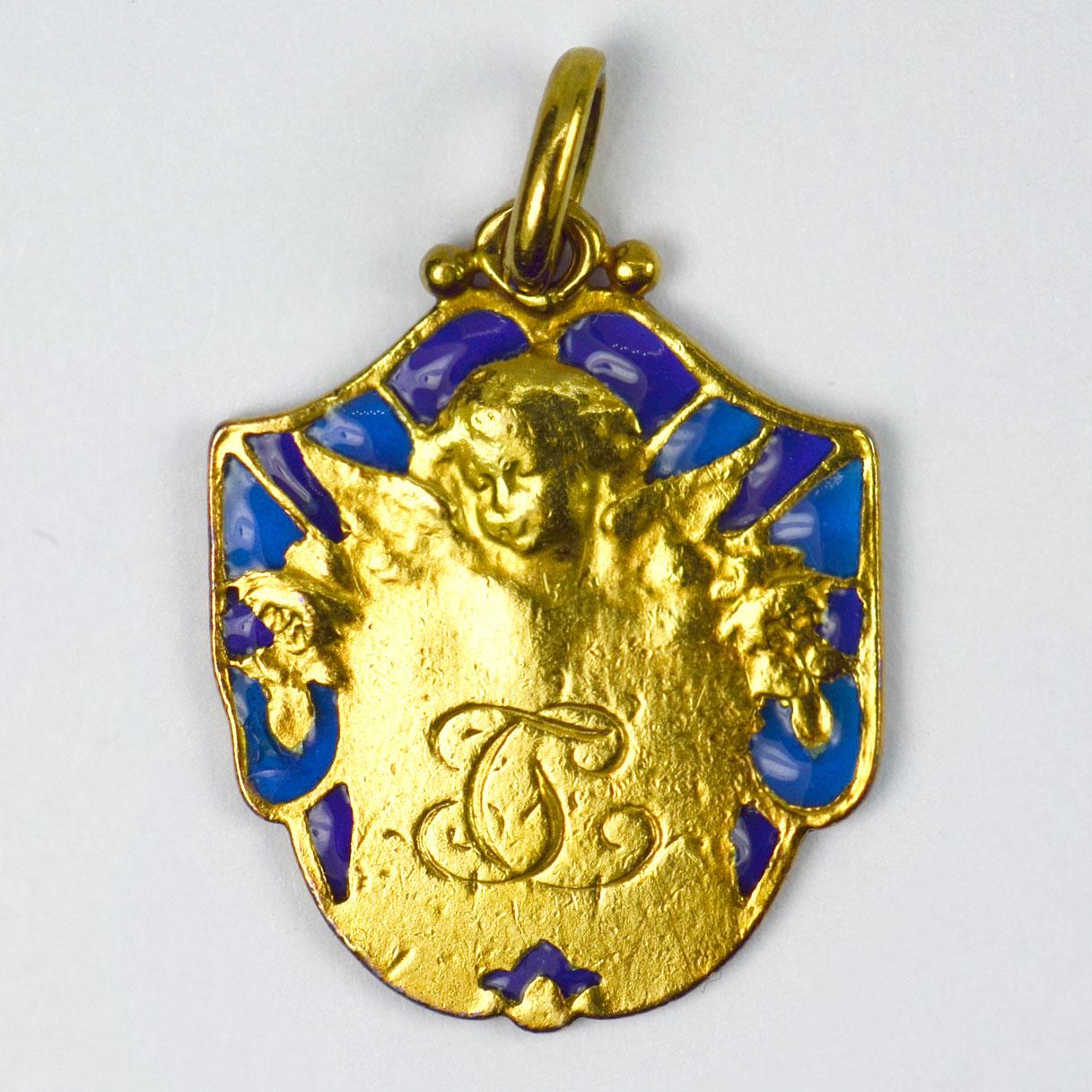 French Cherub Plique-A-Jour Enamel 18k Yellow Gold Medal Pendant In Good Condition In London, GB