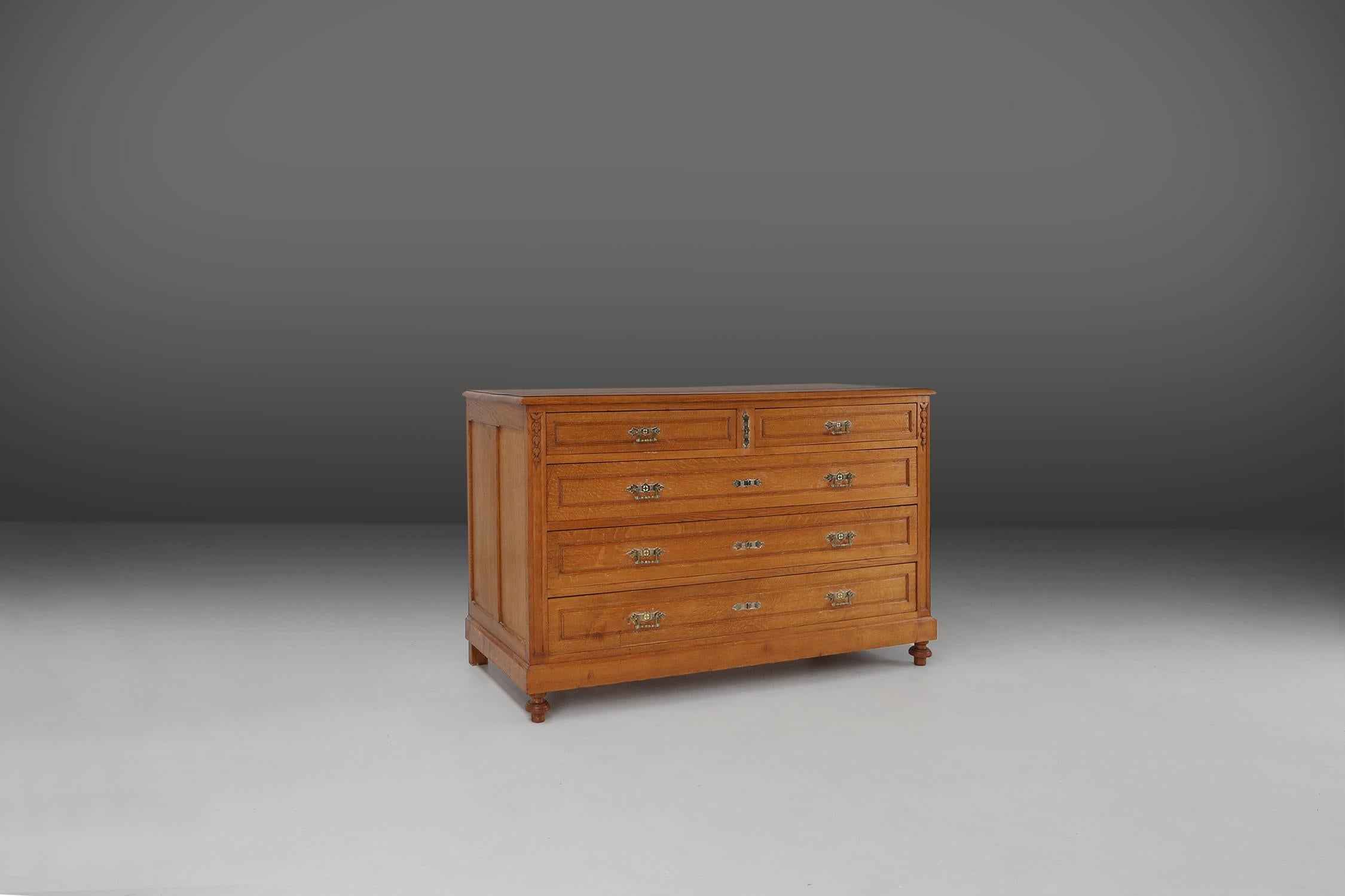 Oak French chest of drawers 1850 For Sale