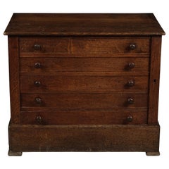 French Chest of Drawers in Oak, circa 1940