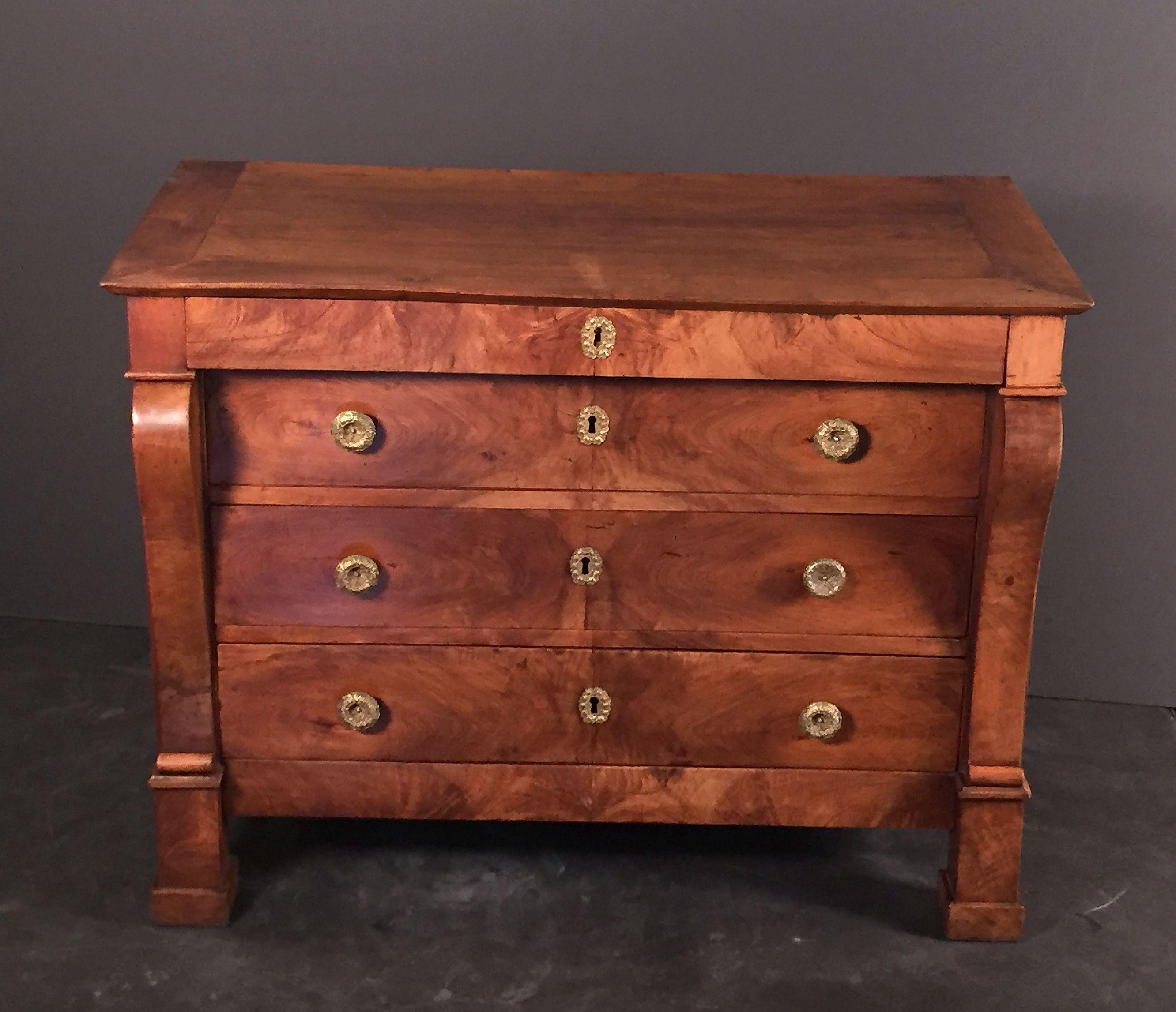 19th Century French Chest of Drawers of Walnut from the Restauration Period