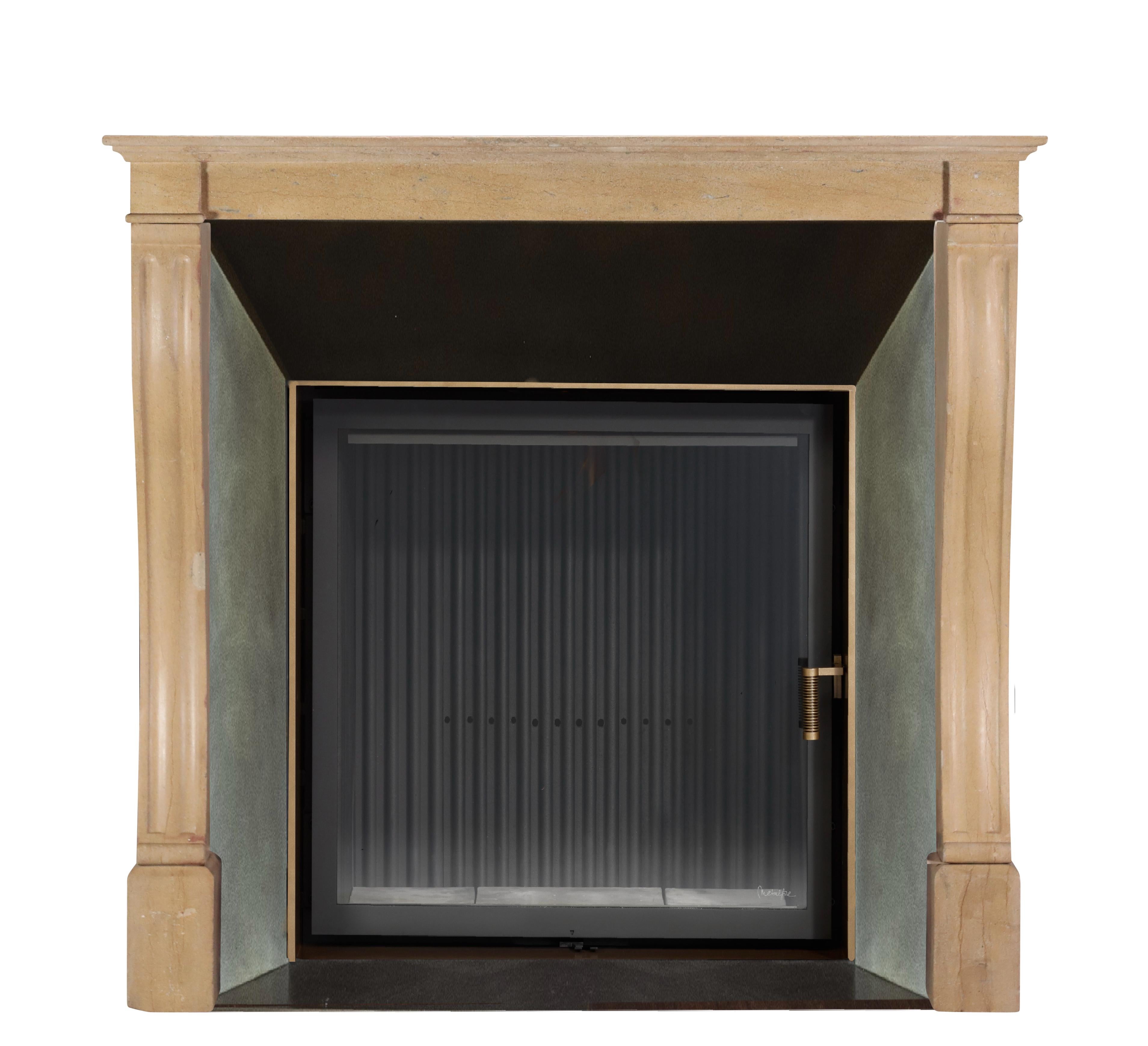 Hand-Carved French Chic Fireplace Surround In Limestone For Charming Elegant Timeless Decor For Sale