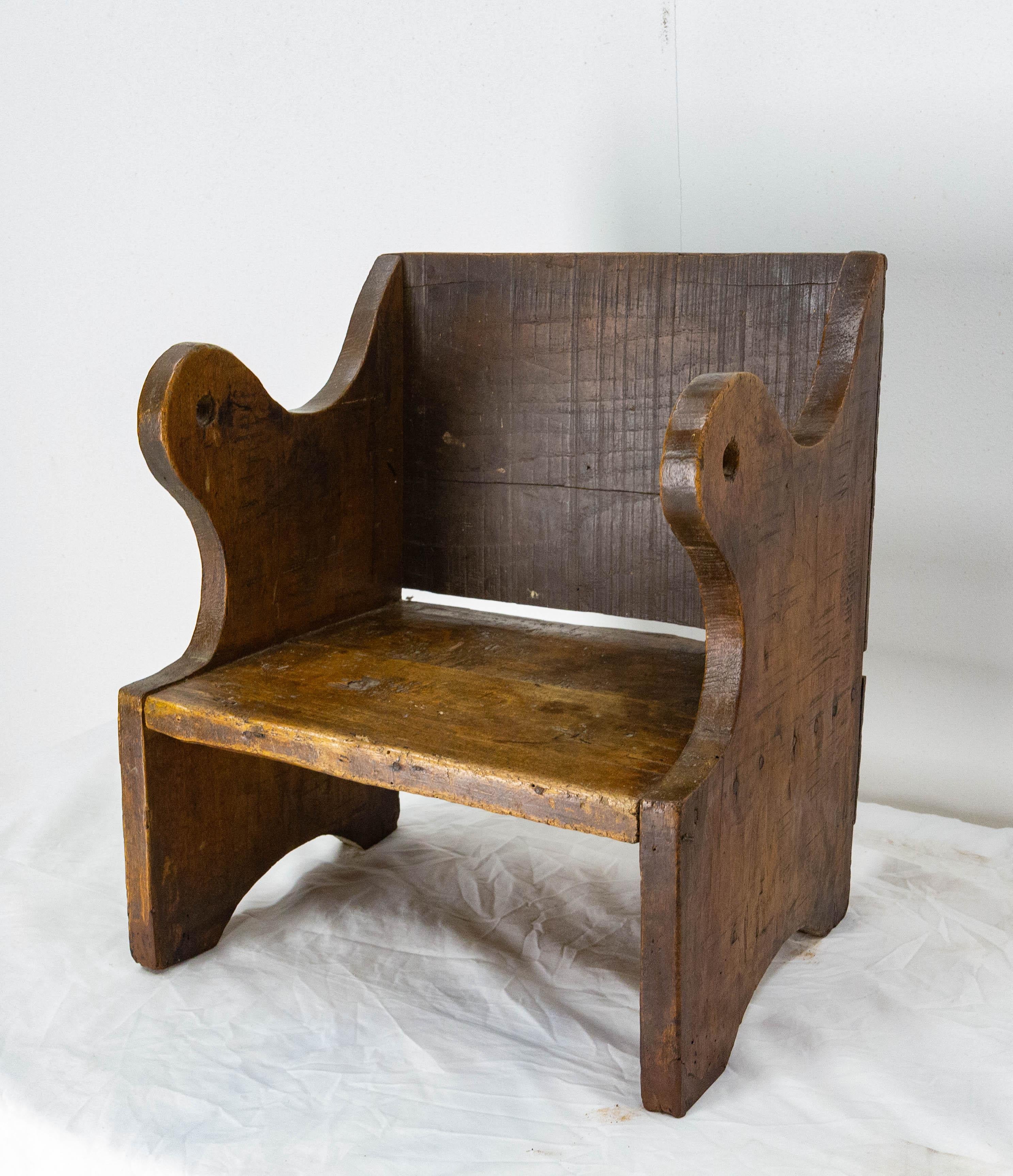 French Child White Wood Chair, 19th Century For Sale 1