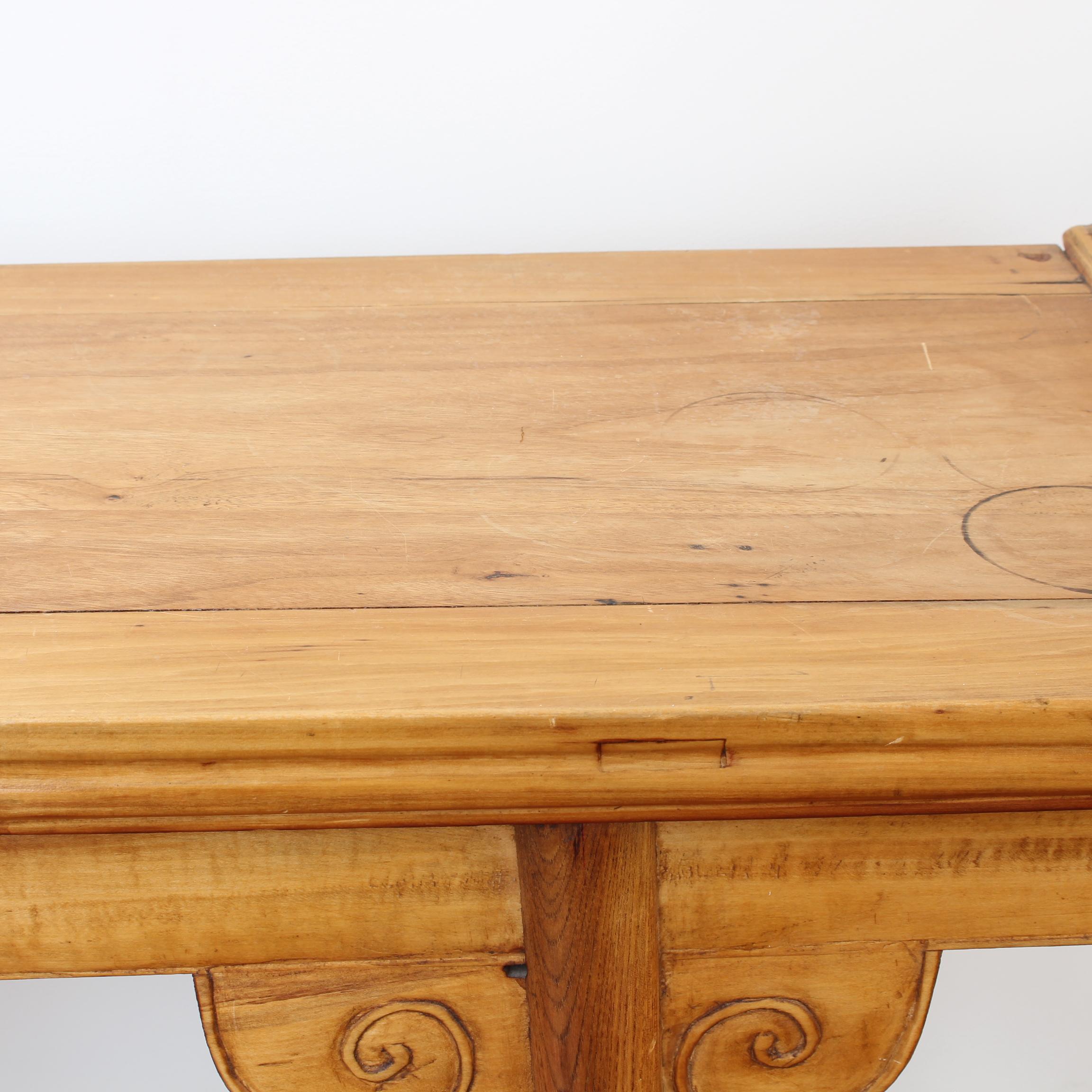 French Chinoise-Style Wood Console Table '20th Century' For Sale 8