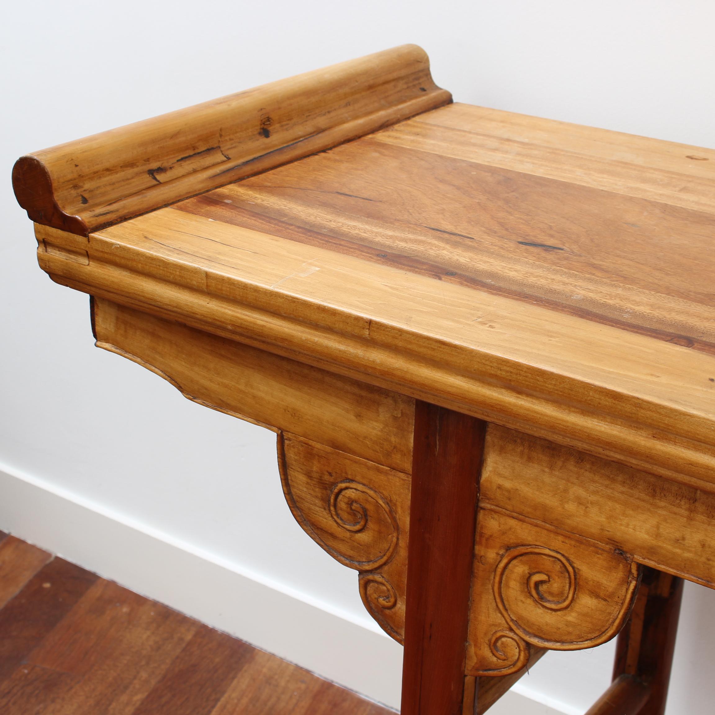 French Chinoise-Style Wood Console Table '20th Century' For Sale 10