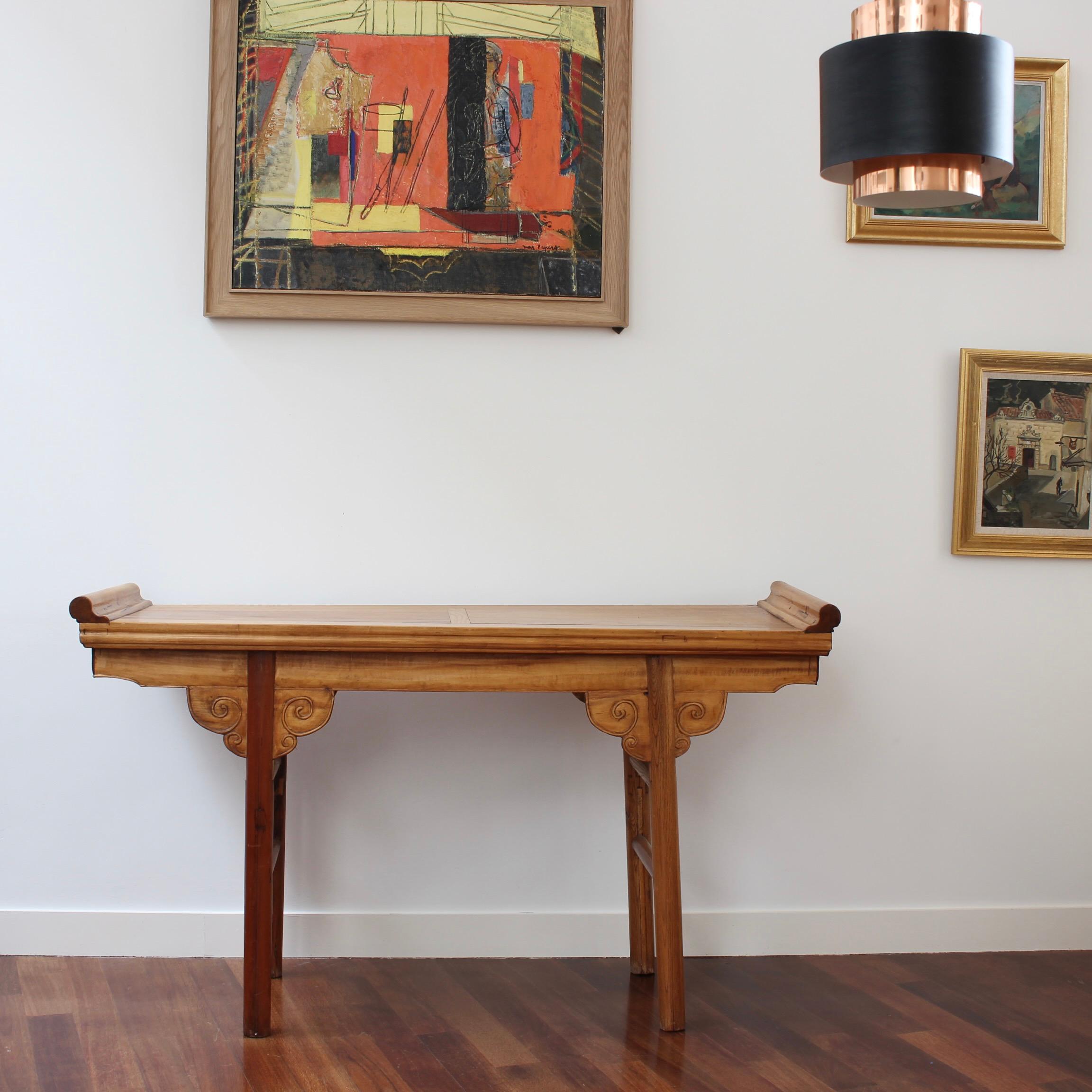 French Chinoise-Style Wood Console Table '20th Century' In Fair Condition For Sale In London, GB