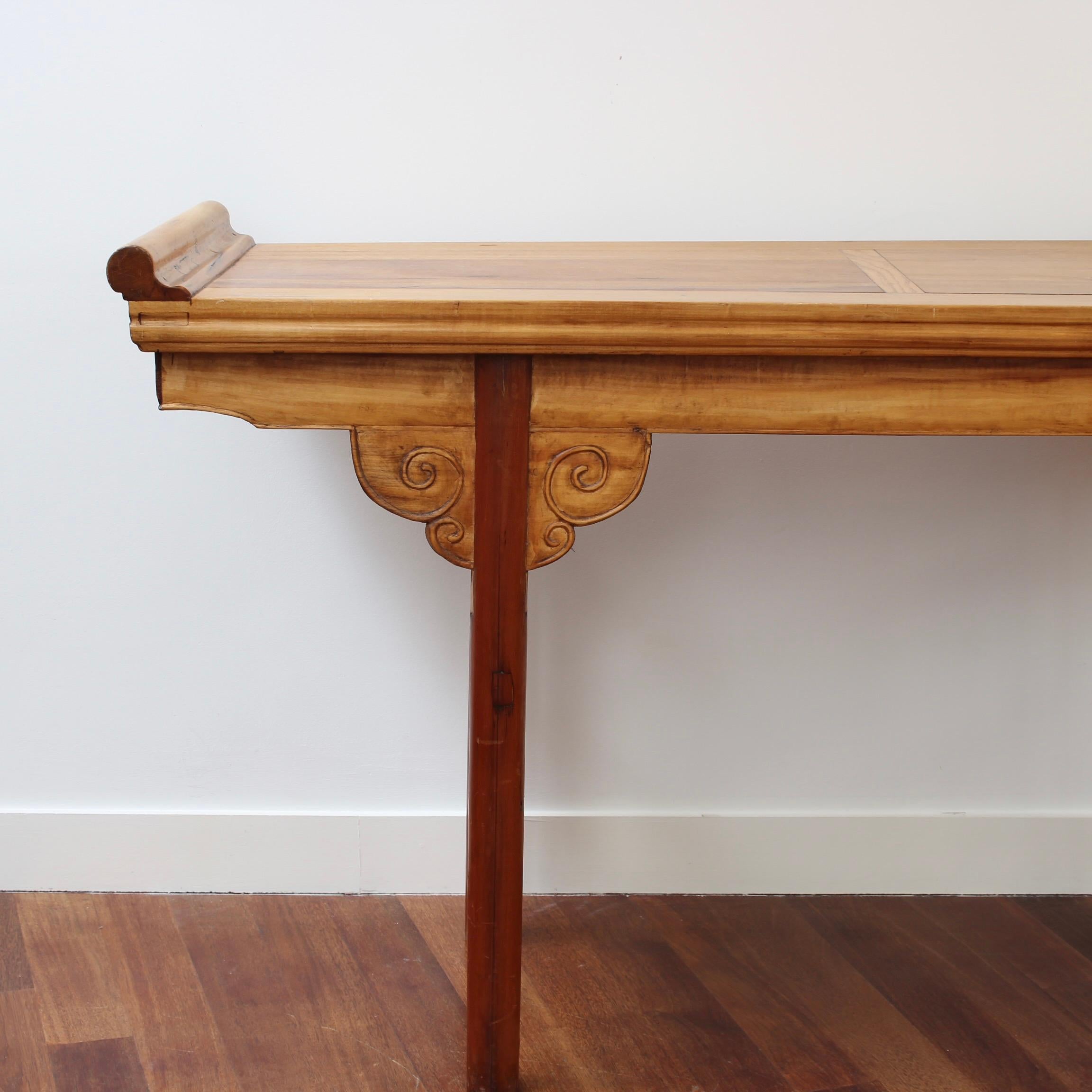 French Chinoise-Style Wood Console Table '20th Century' For Sale 5