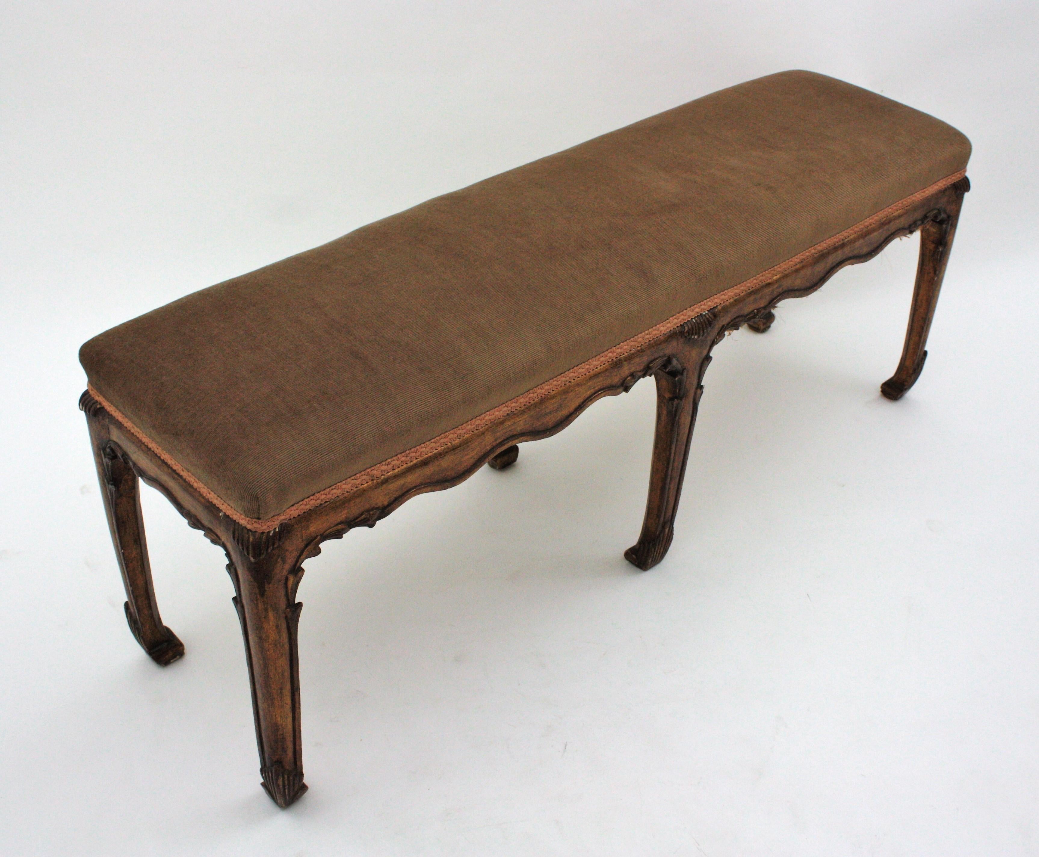 French Chinoiserie Art Deco Carved Giltwood Bench  For Sale 10