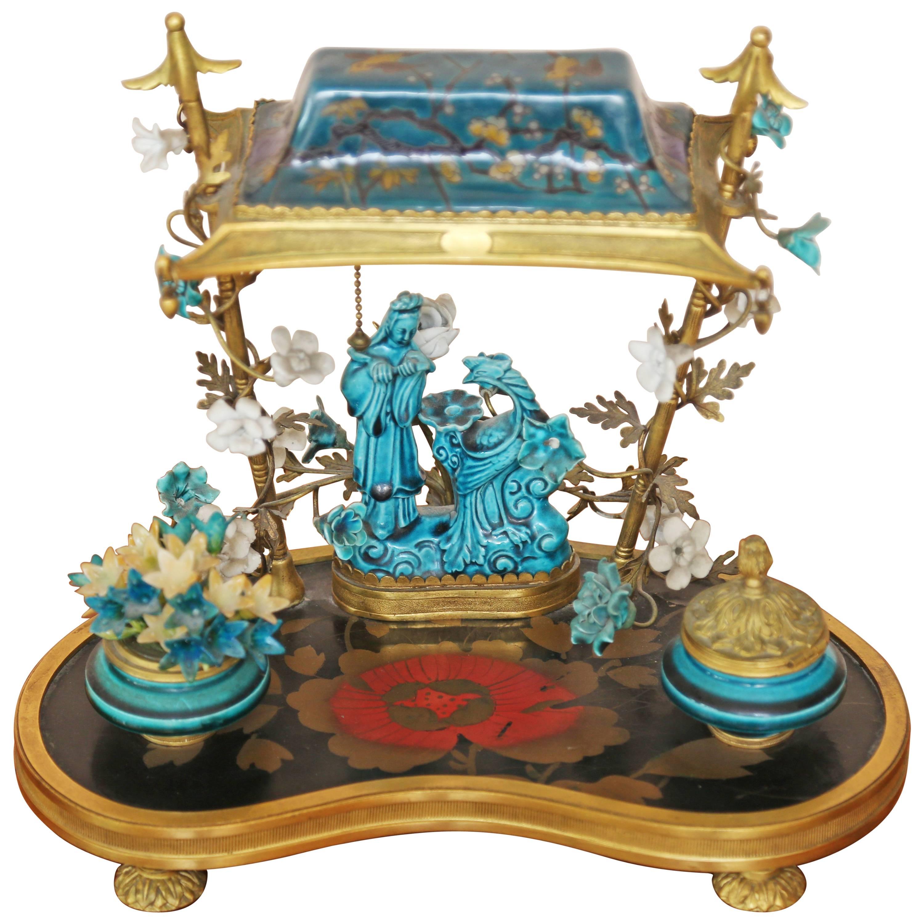 French Chinoiserie Turquoise-Blue Porcelain Encrier Table Lamp