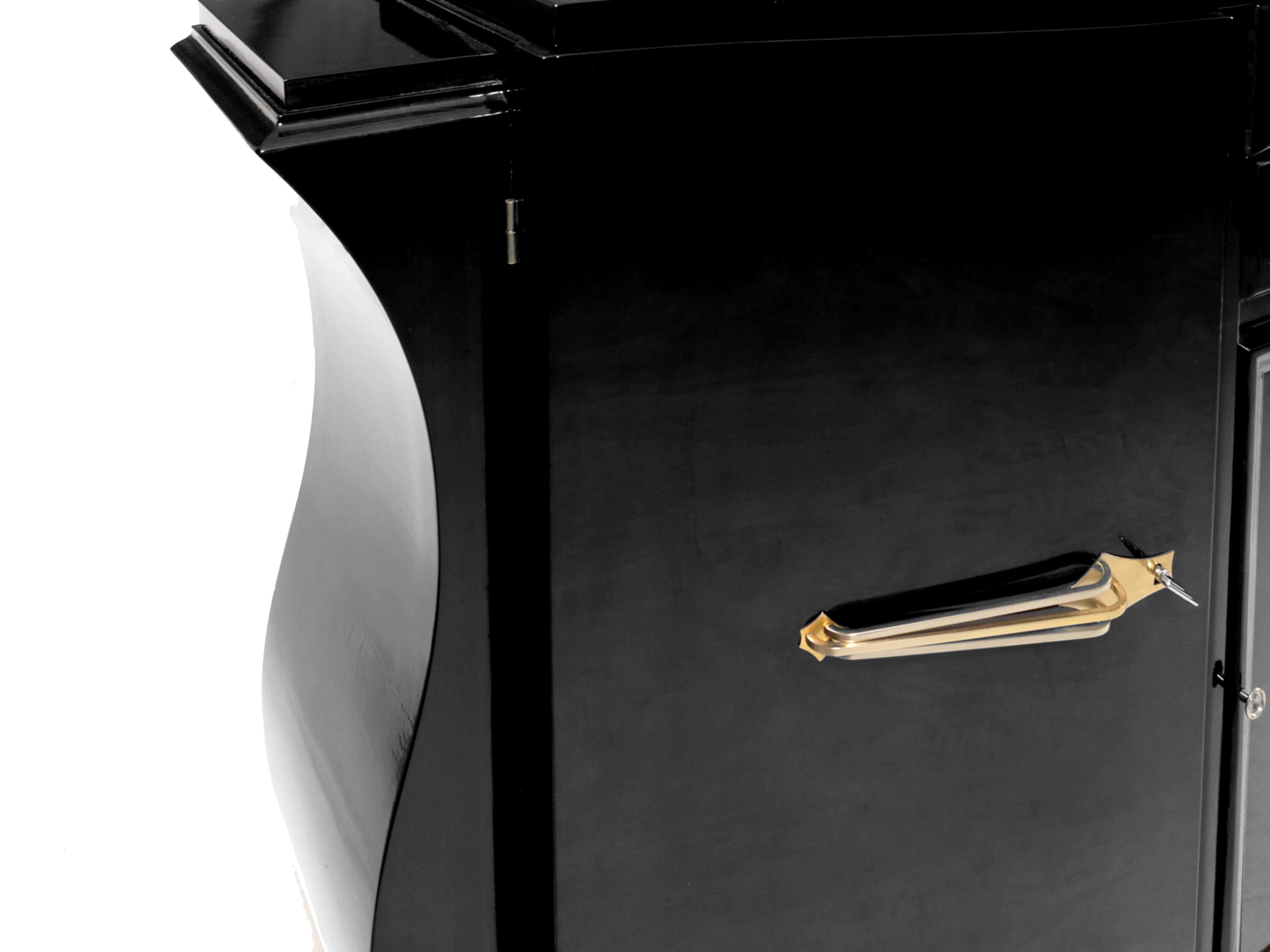 Credenza Art Deco francese in lacca nera cromata, 20° secolo in vendita 2