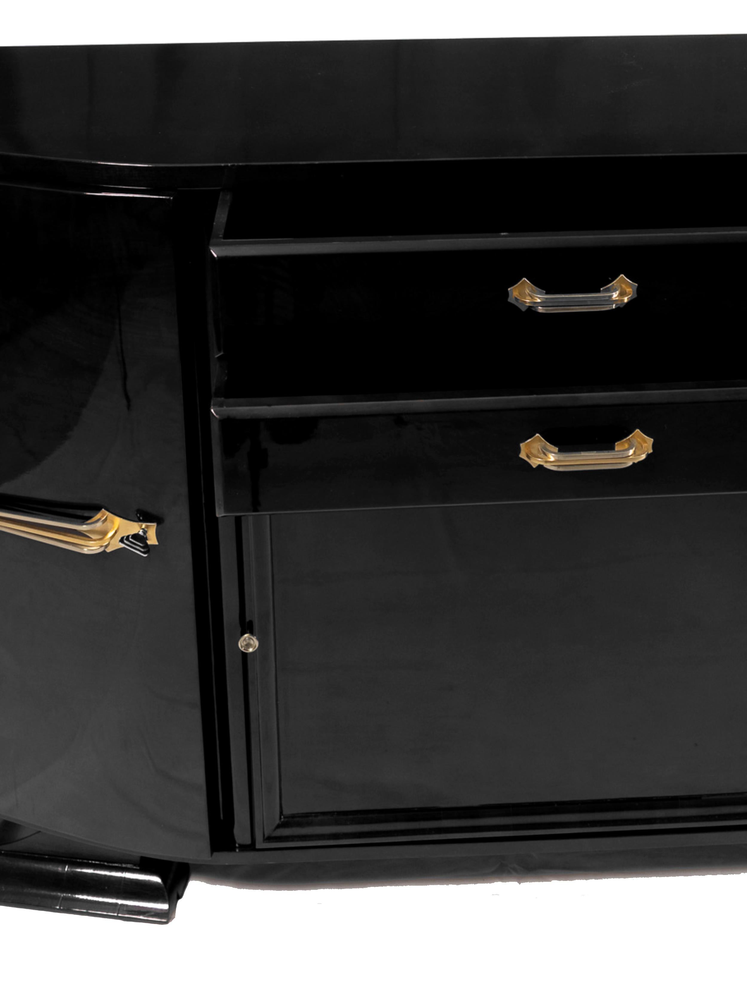 Francese Credenza Art Deco francese in lacca nera cromata, 20° secolo in vendita
