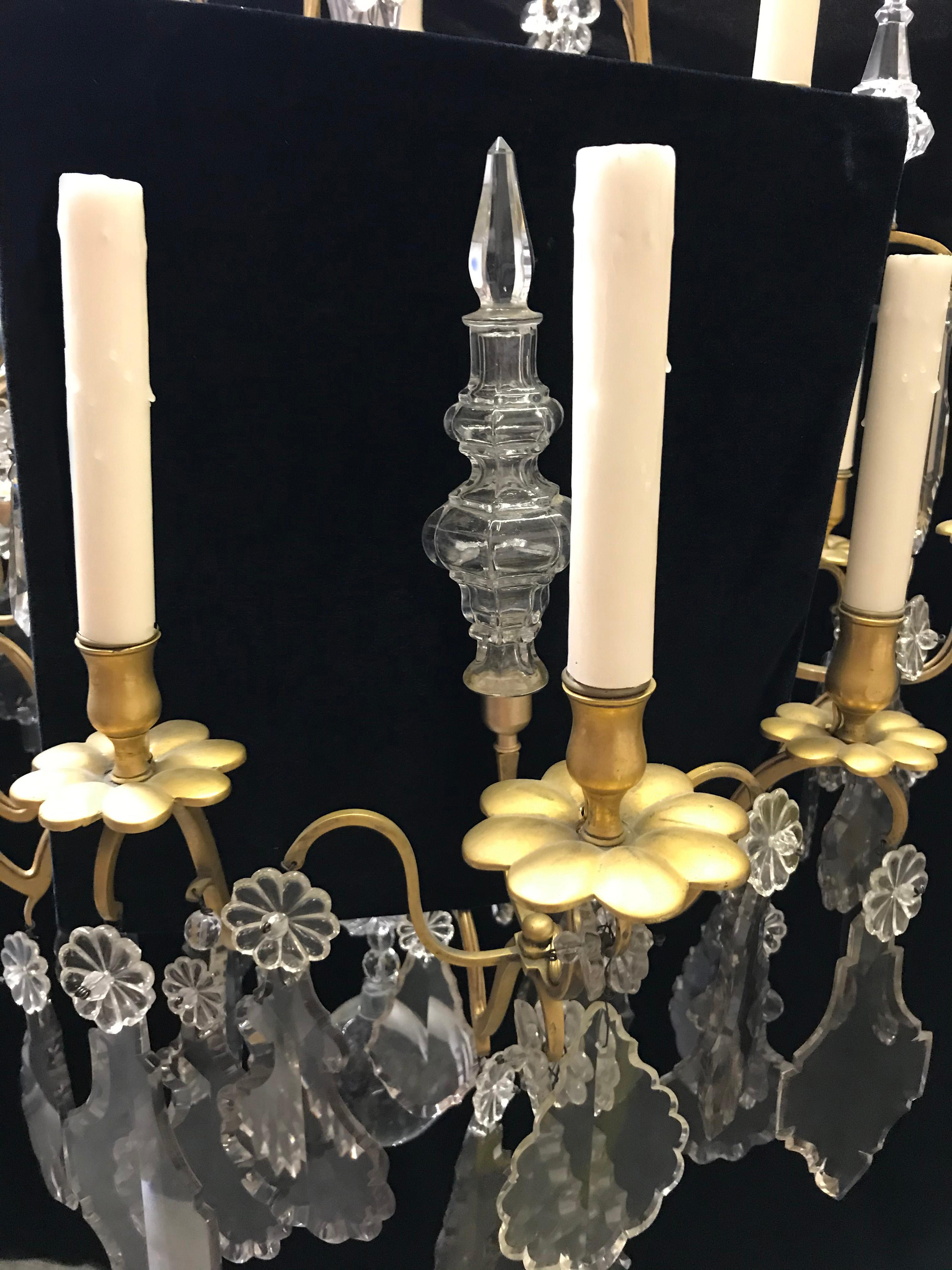 French Chrystal and Bronze Chandelier, 19th Century For Sale 7