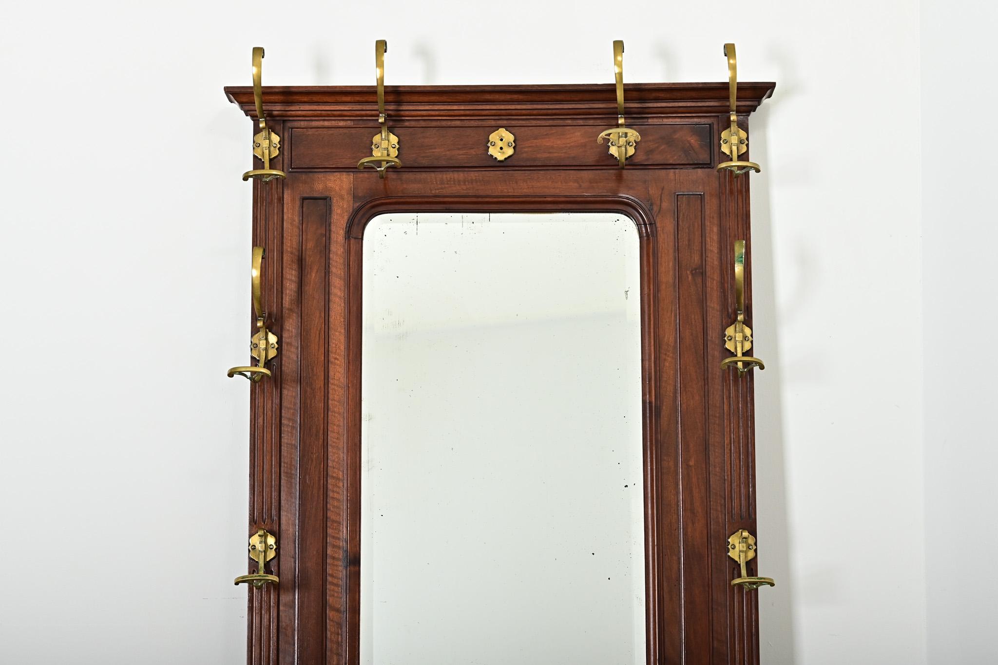 French Circa 1920 Mahogany Vestiare Hall Rack For Sale 2