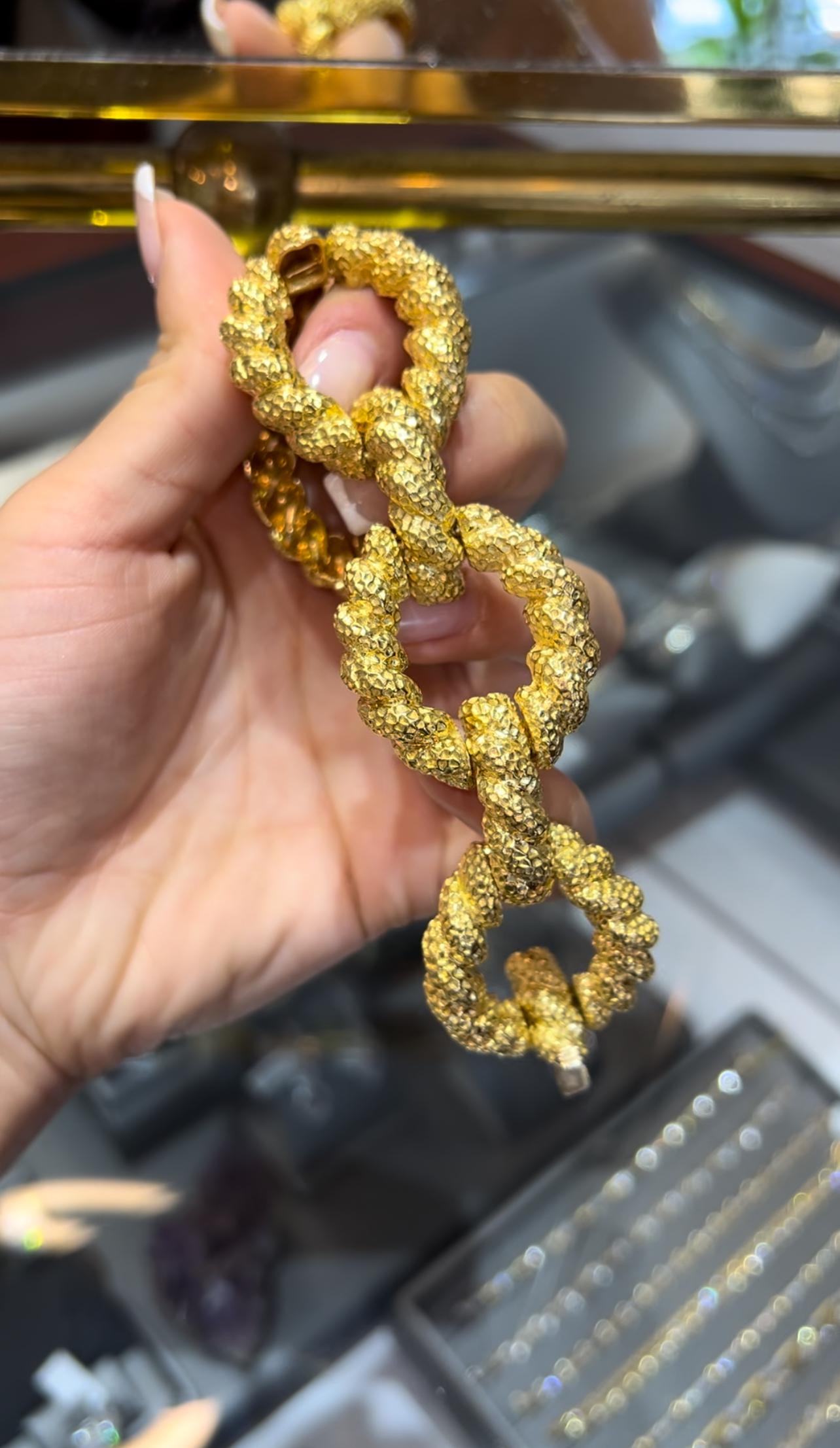 Bracciale francese a maglie in oro massiccio 18 carati del Mid-Century Modern, circa anni '60 in vendita 4
