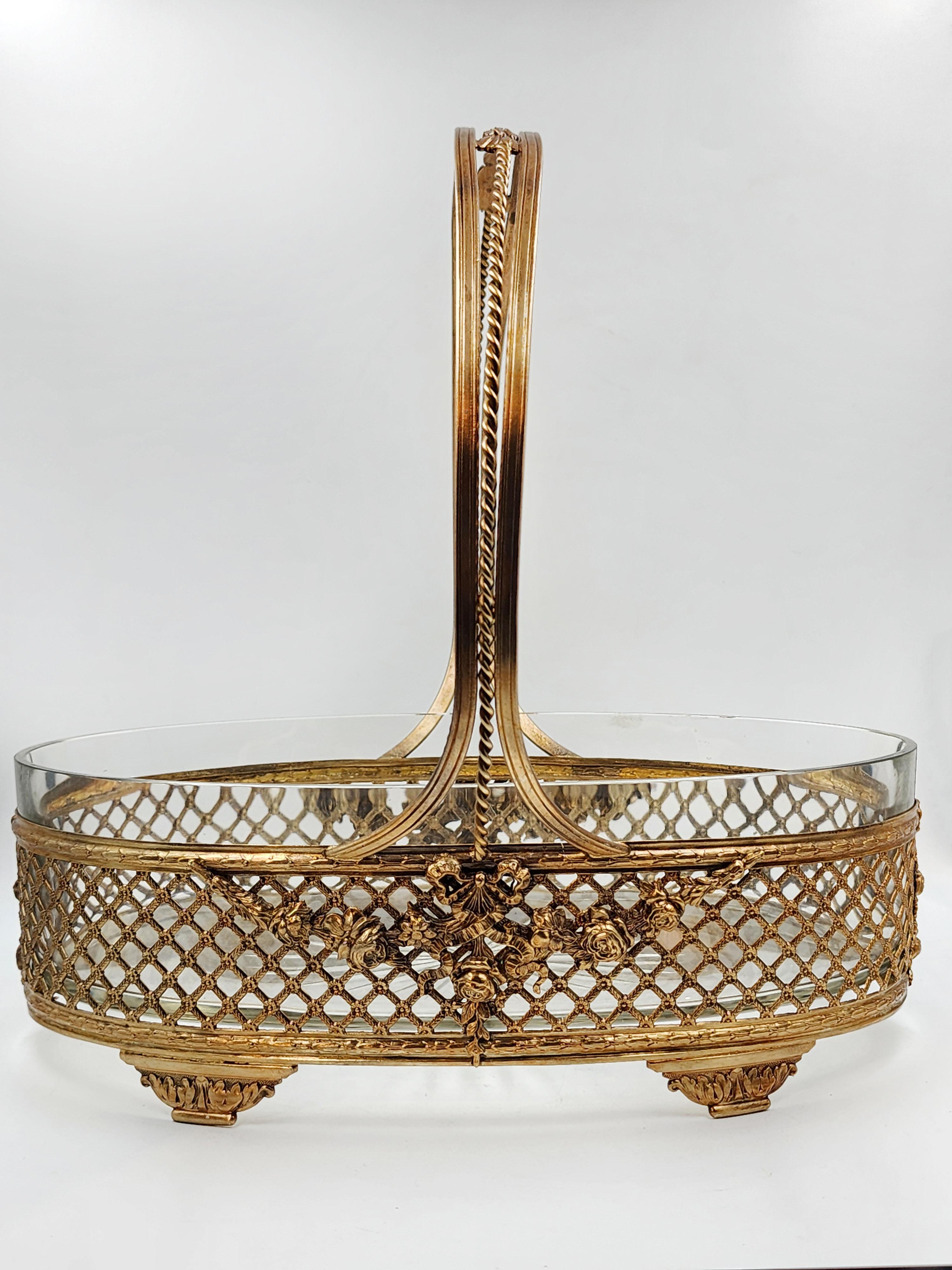 French circular centerpiece, in Woven Gilded Bronze For Sale 3