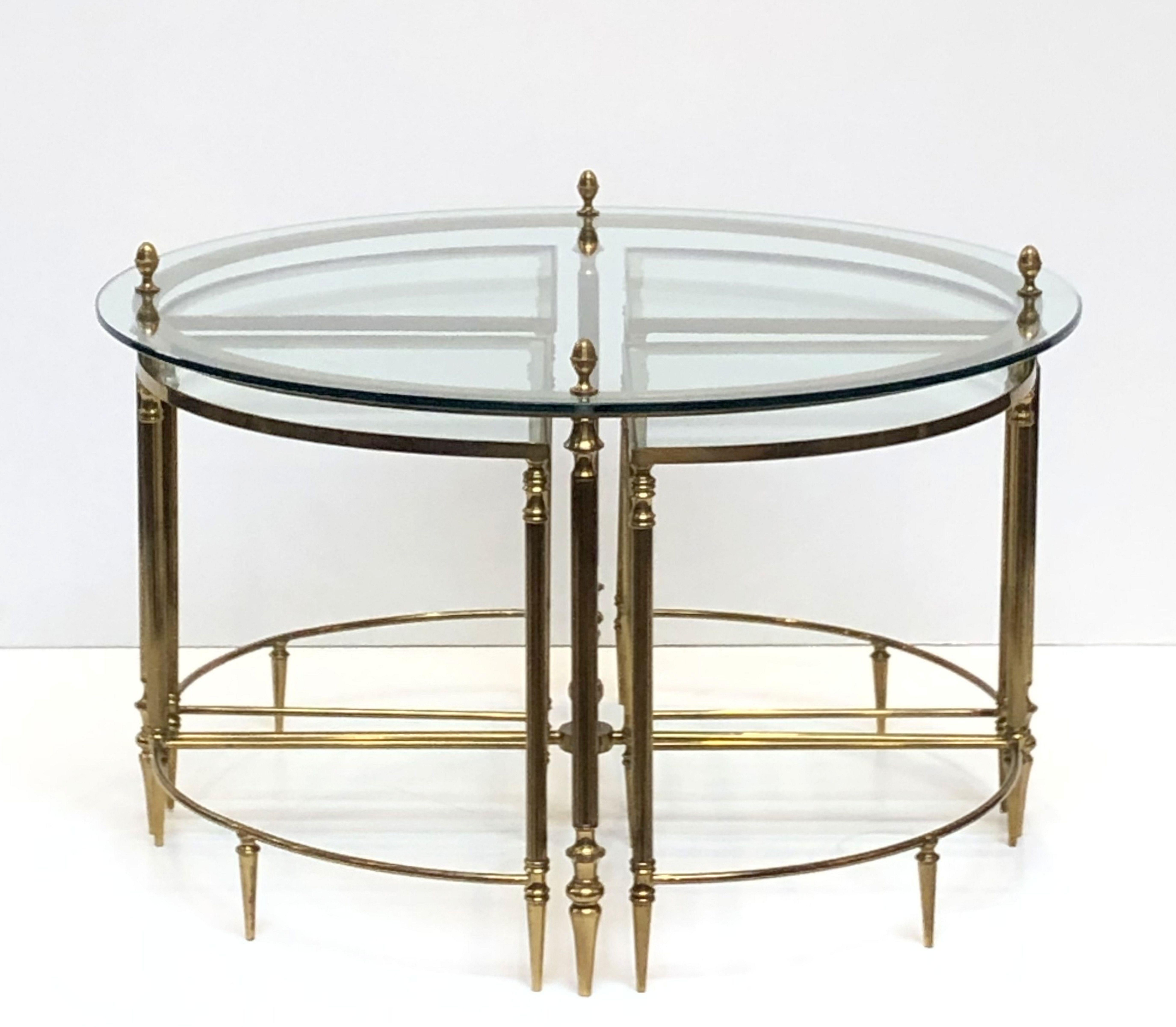 French Circular Glass and Brass Low Table with Four Wedge Nesting Under-Tables In Good Condition In Austin, TX