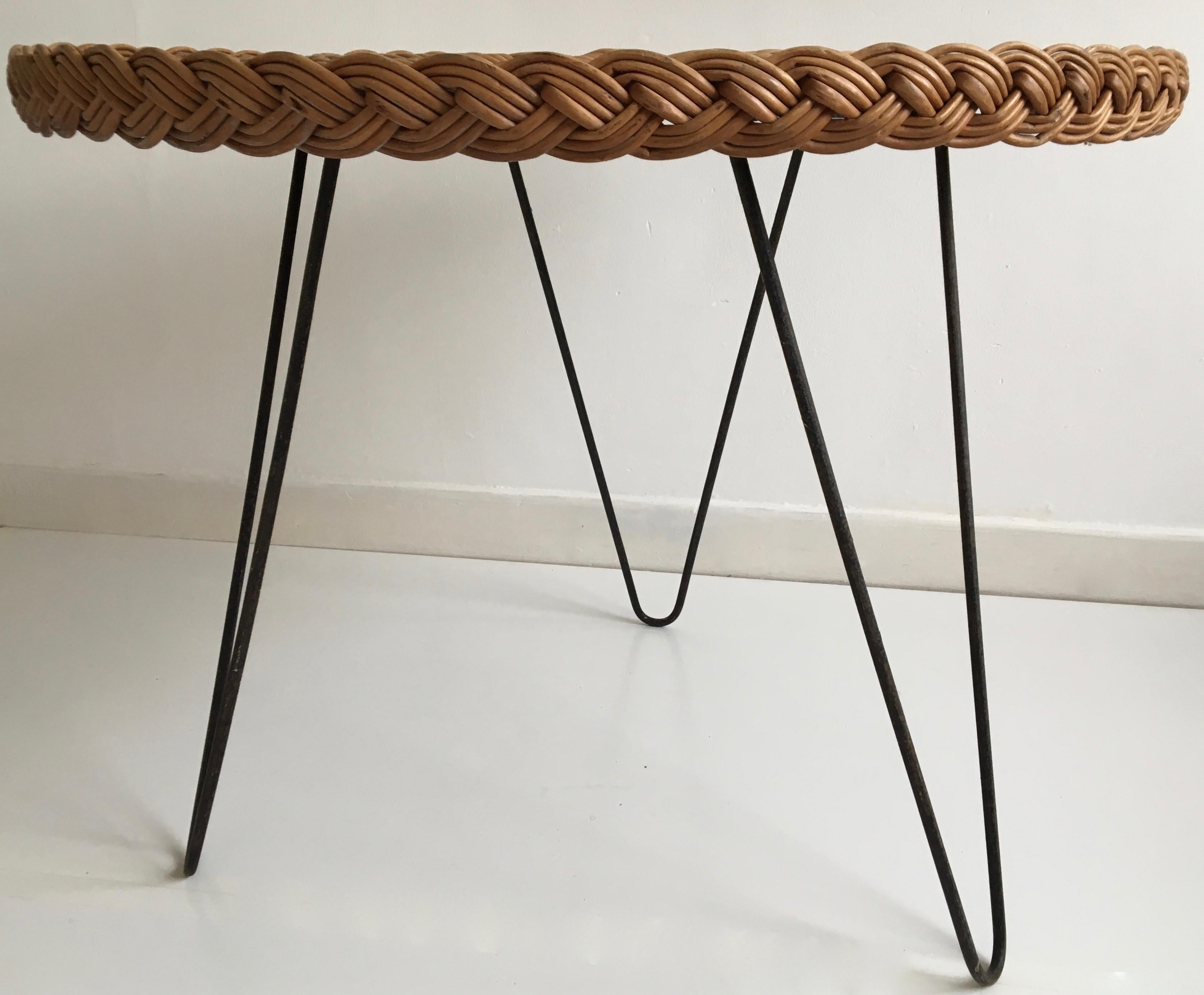 Woven French Circular Wicker Breakfast / Side Table with Hairpin Legs, circa 1950