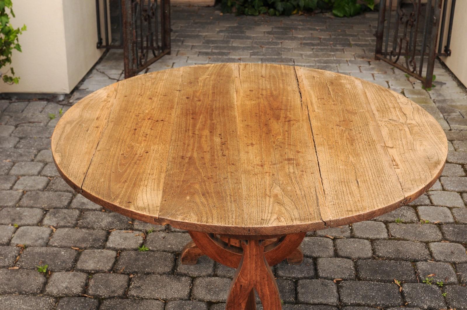 French Circular Wine Tasting Tilt-Top Table with Lyre Shaped Wedge, circa 1880 4