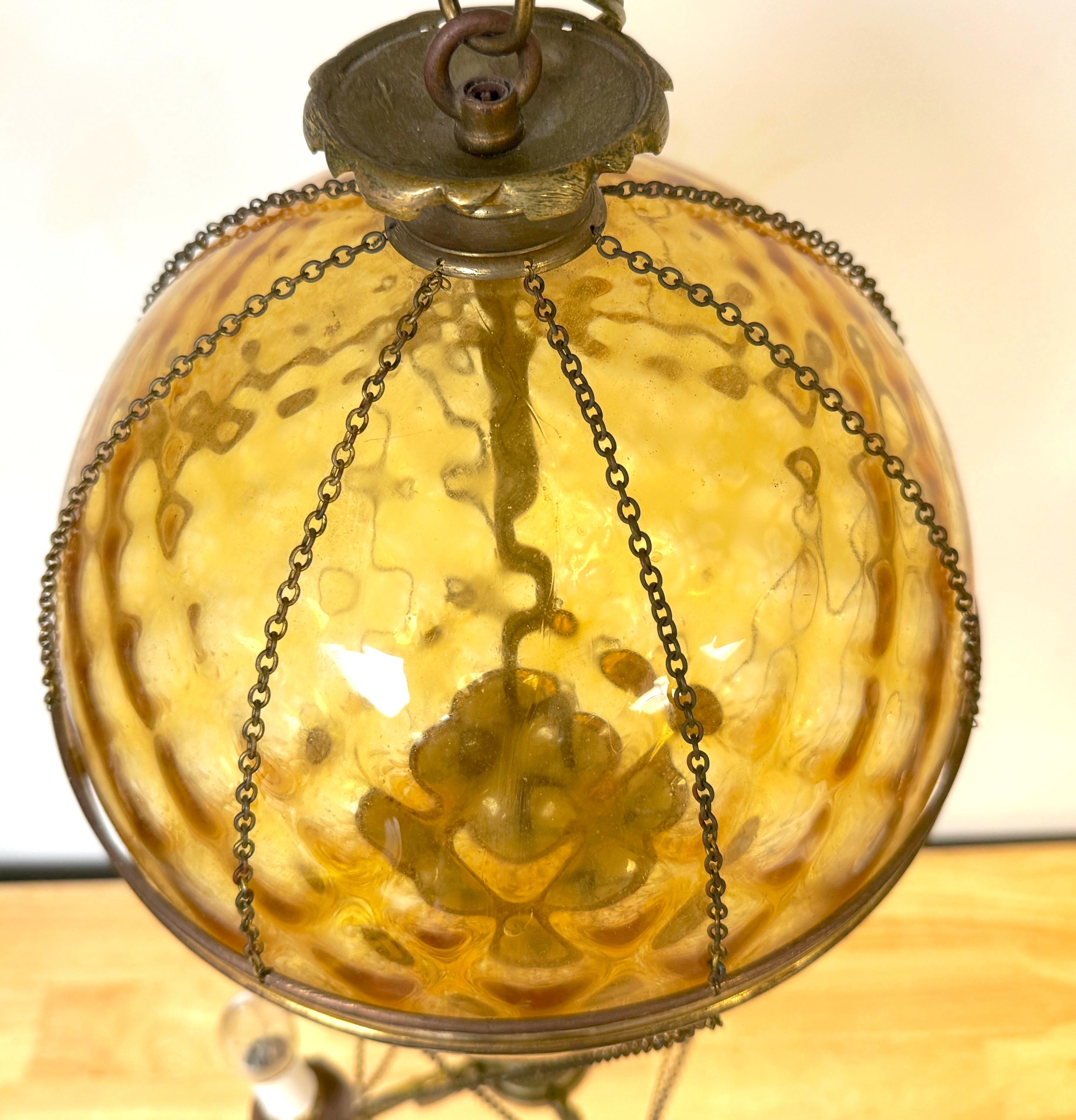 French Citrine Crystal Balloon Four Light Chandelier, Style of Maison Baguès For Sale 4