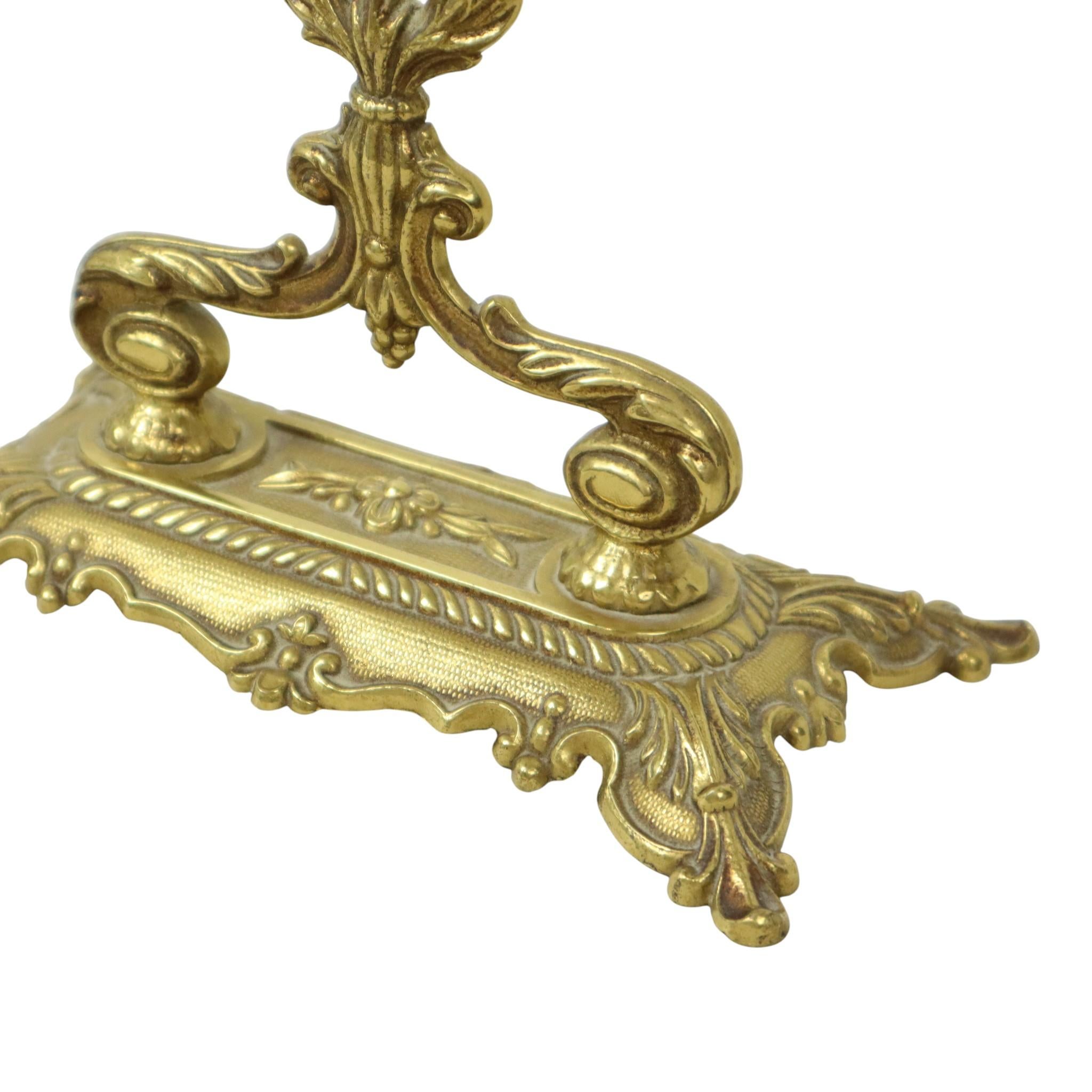 Miroir de table classique français en laiton doré style baroque 34cm en vente 3