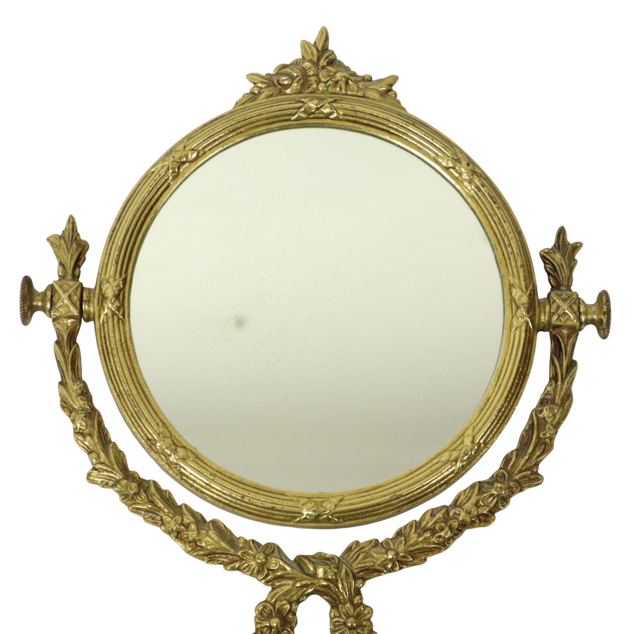 Baroque Miroir de table classique français en laiton doré style baroque 34cm en vente