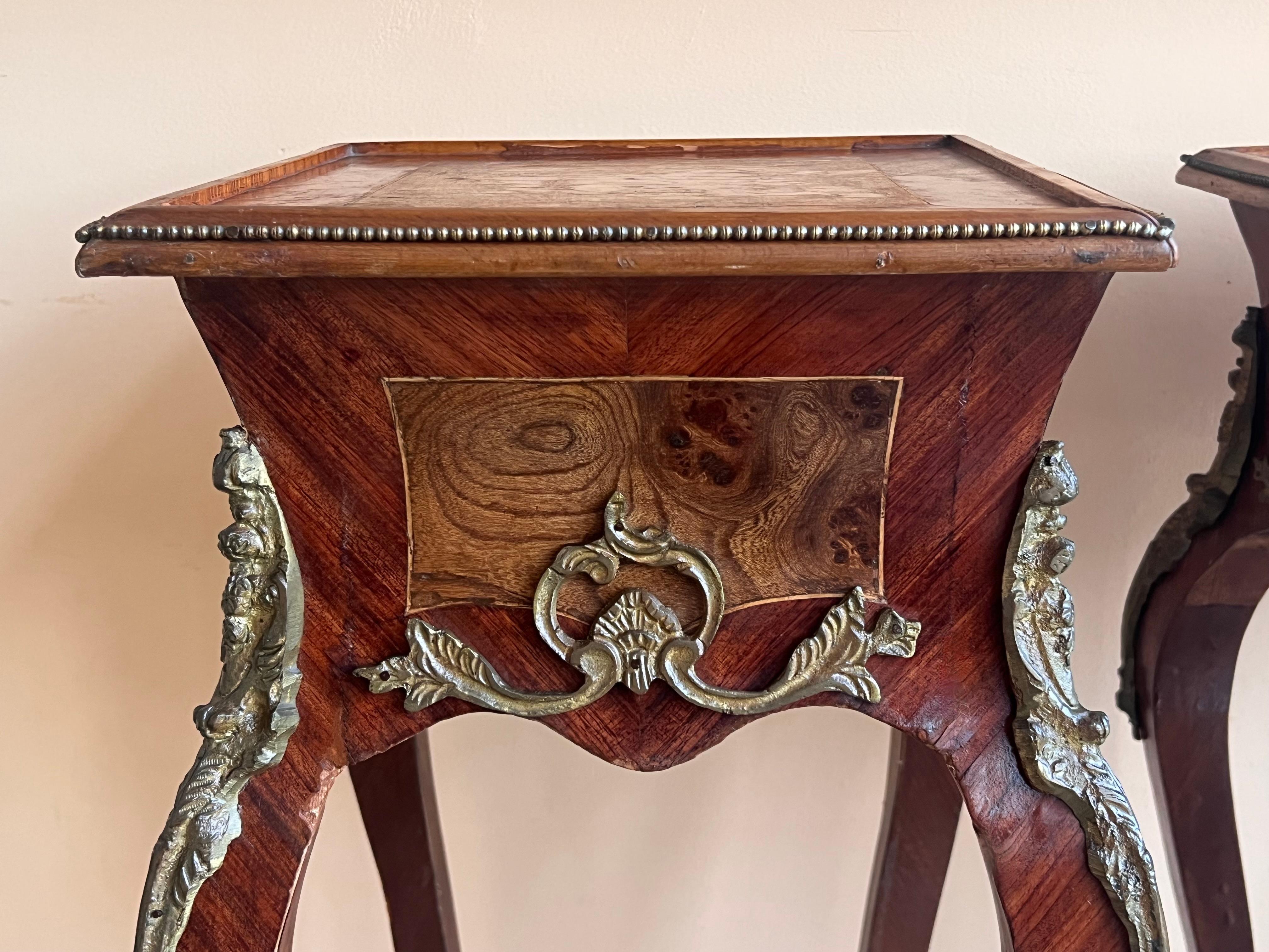 French Classic Louis XV Style Marquetry Nightstands with Drawer, 1910 For Sale 6