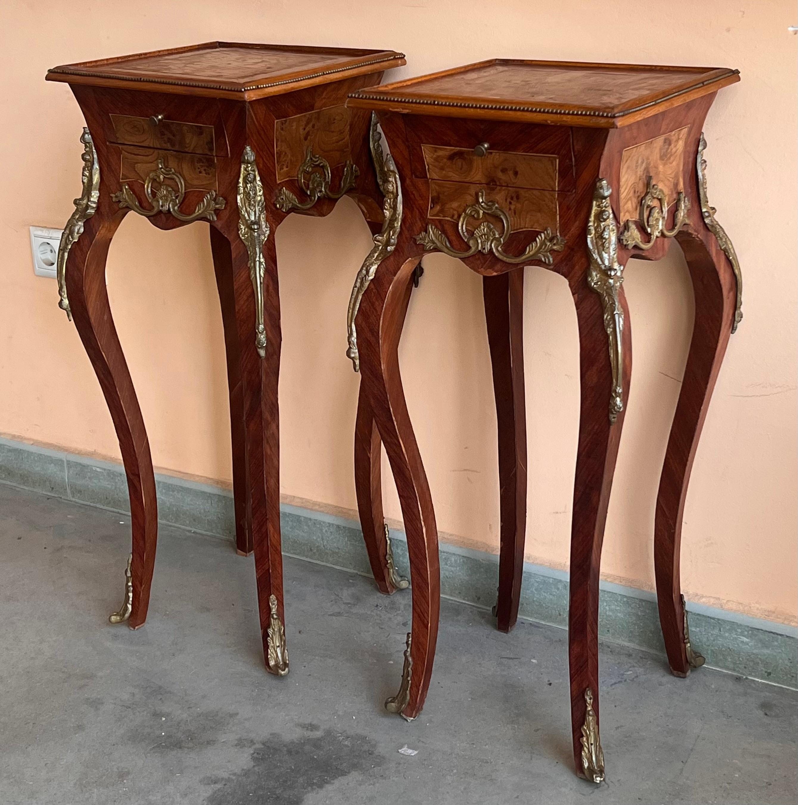 French Classic Louis XV Style Marquetry Nightstands with Drawer, 1910 For Sale 1