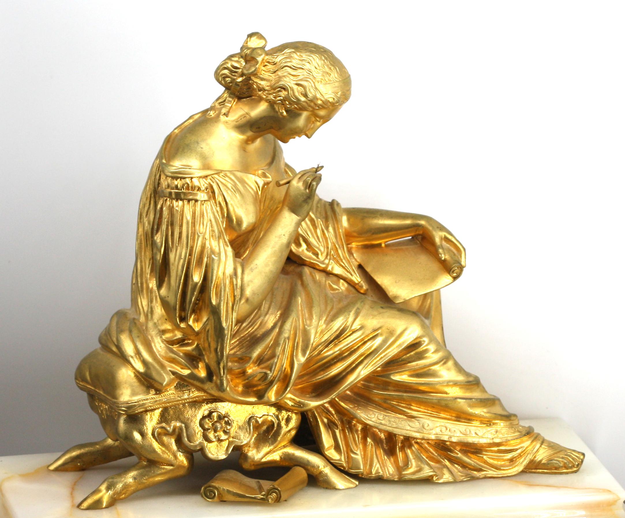  Französische klassische Kaminuhr aus vergoldeter Bronze und Onyx, Klassisch (19. Jahrhundert) im Angebot