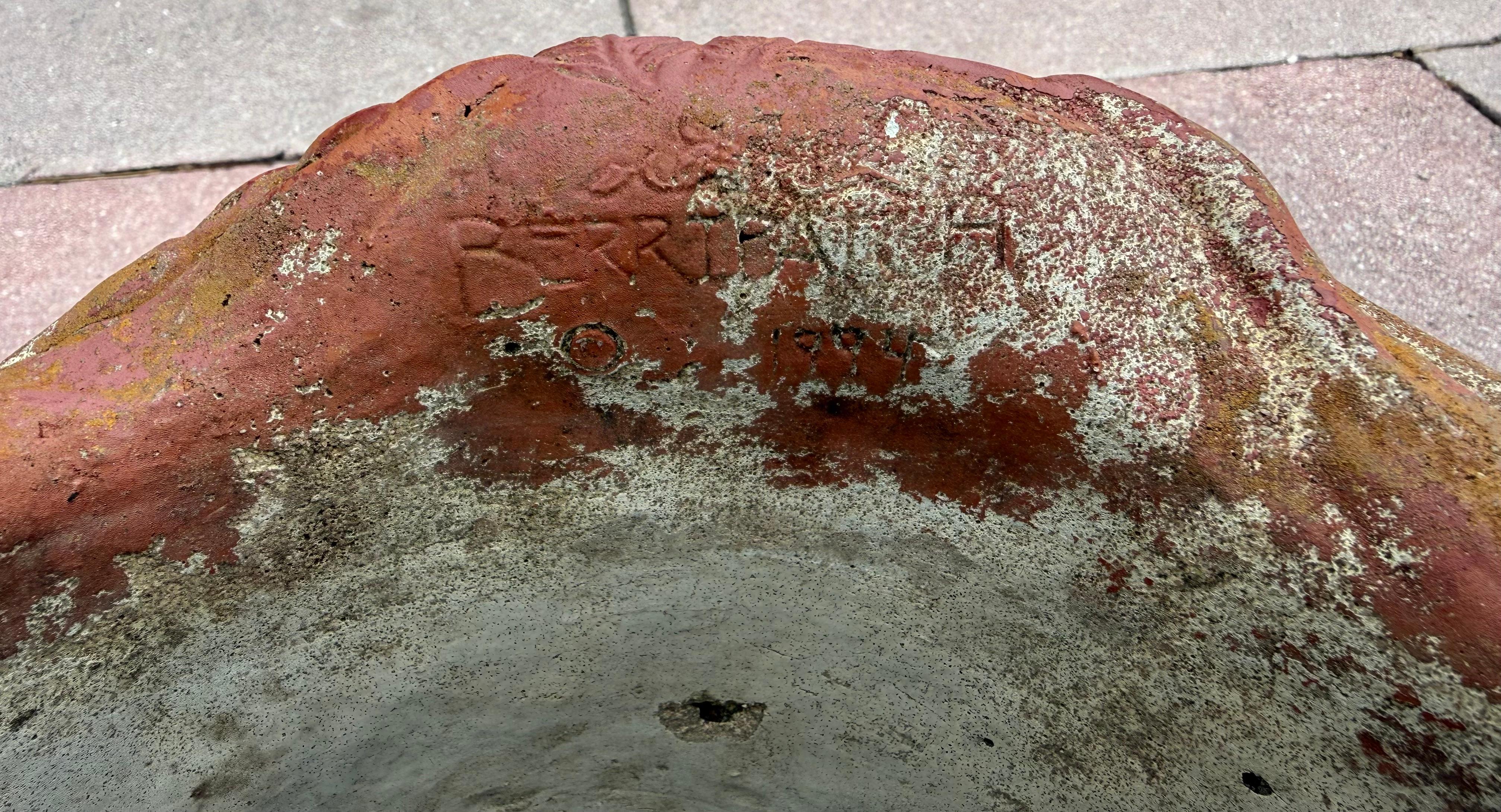 French Classical Revival Limestone Planter, Finely Carved Limestone Jardiniere In Good Condition For Sale In Miami, FL