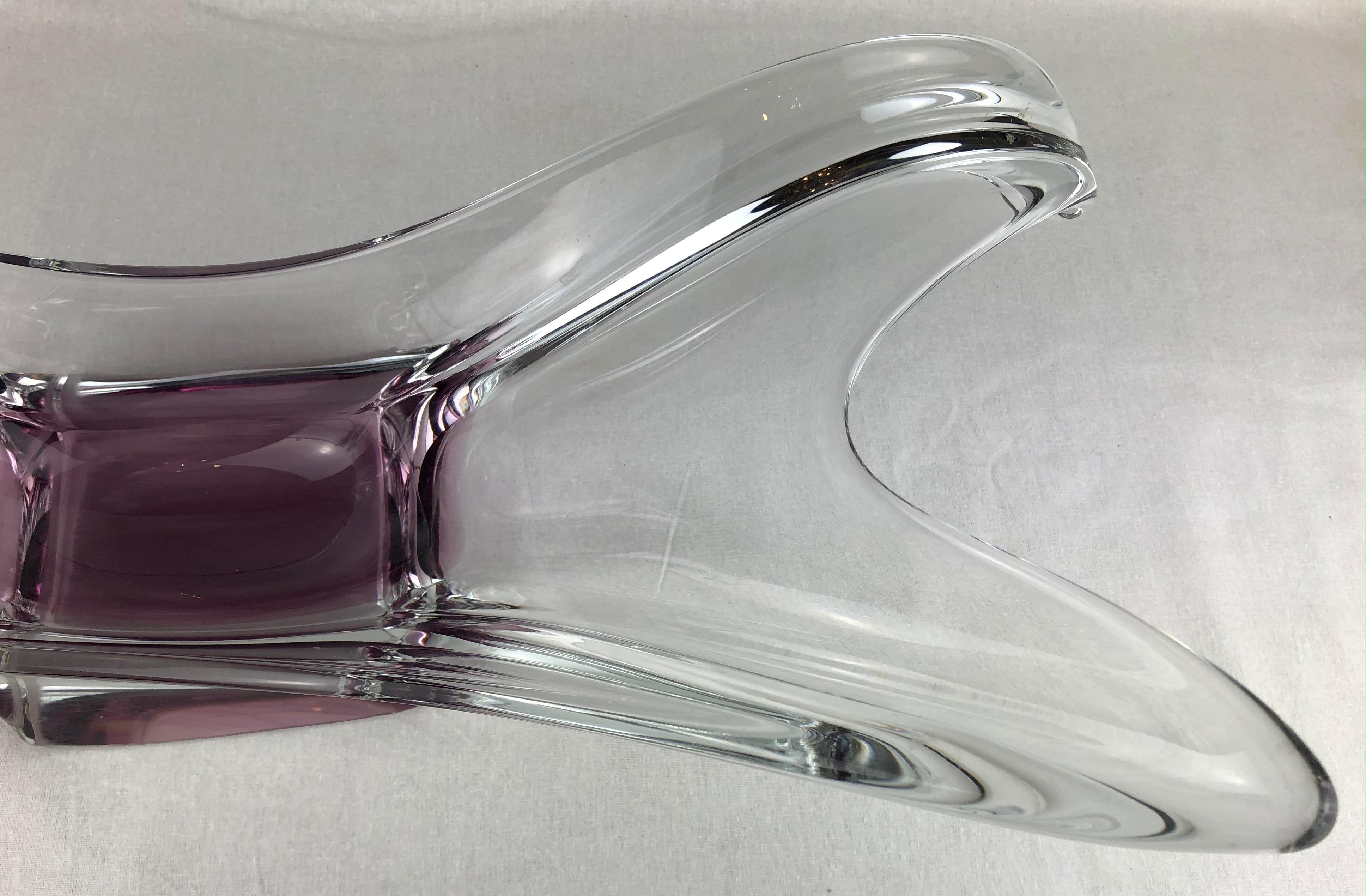 Centre de table en verre d'art sculptural en cristal transparent français attribué à Schneider en vente 5