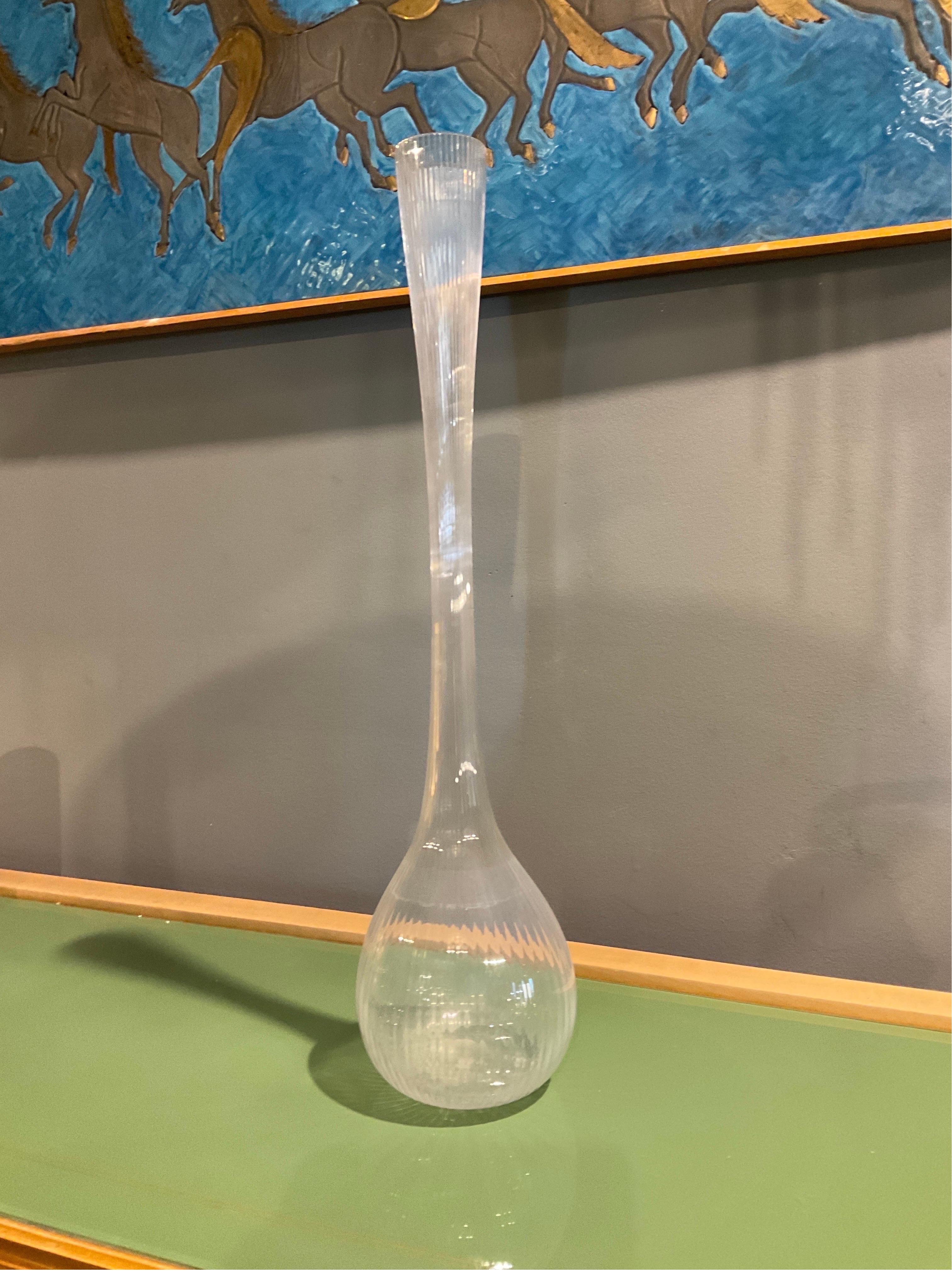 Fin du 20e siècle Vase en verre transparent français de Daum, France, 1970