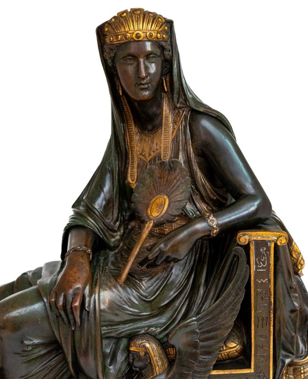 Sculpture française en bronze patiné et doré 