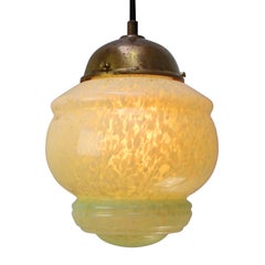 Lampada a sospensione francese "Clichy" in vetro verde con canne