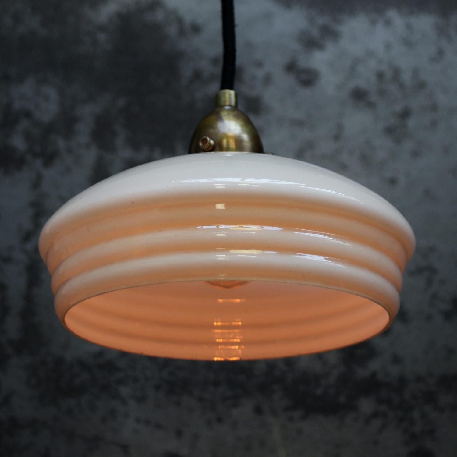 French “Clichy” Grey Beige Reeded Glass Pendant Lamps For Sale 2