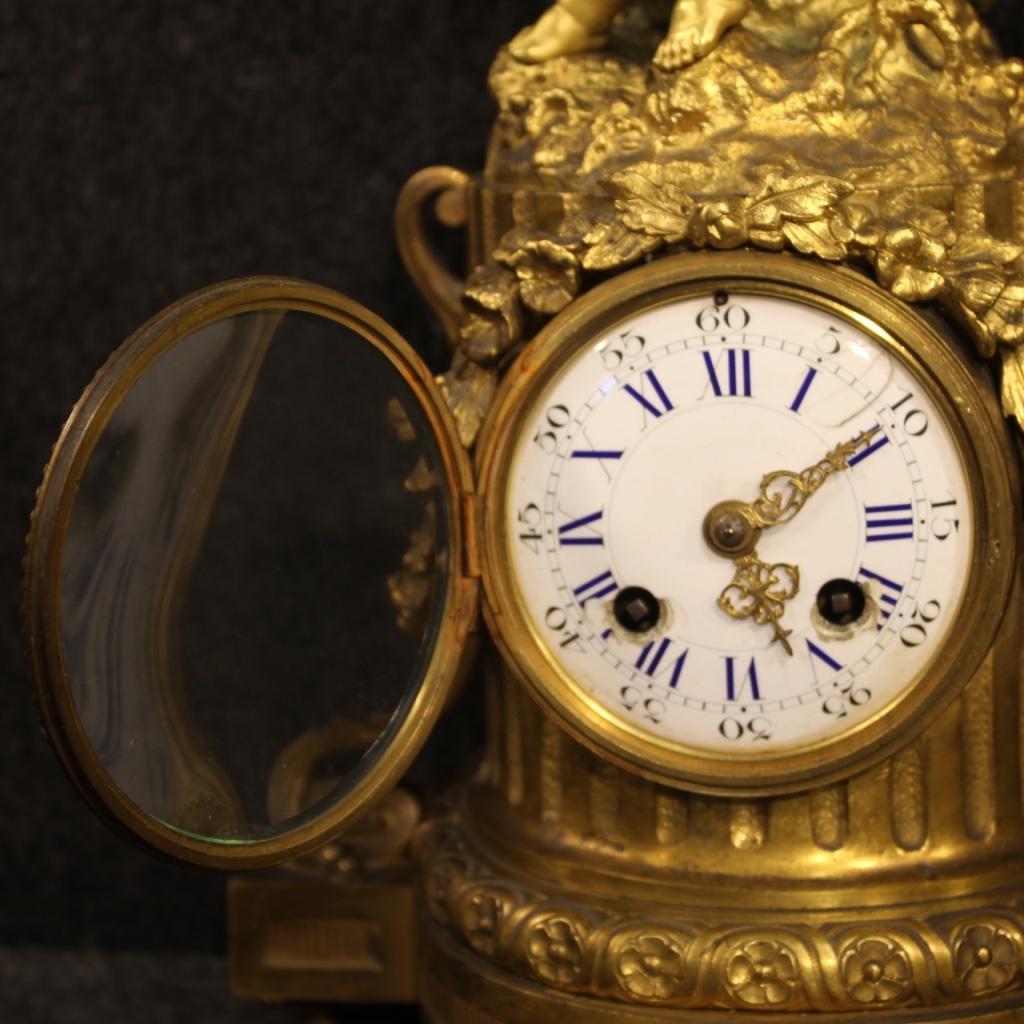 French Clock in Gilt Bronze, 20th Century For Sale 4