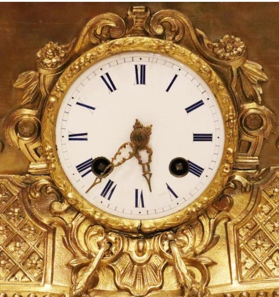 French Clock with a Love Scene For Sale 1