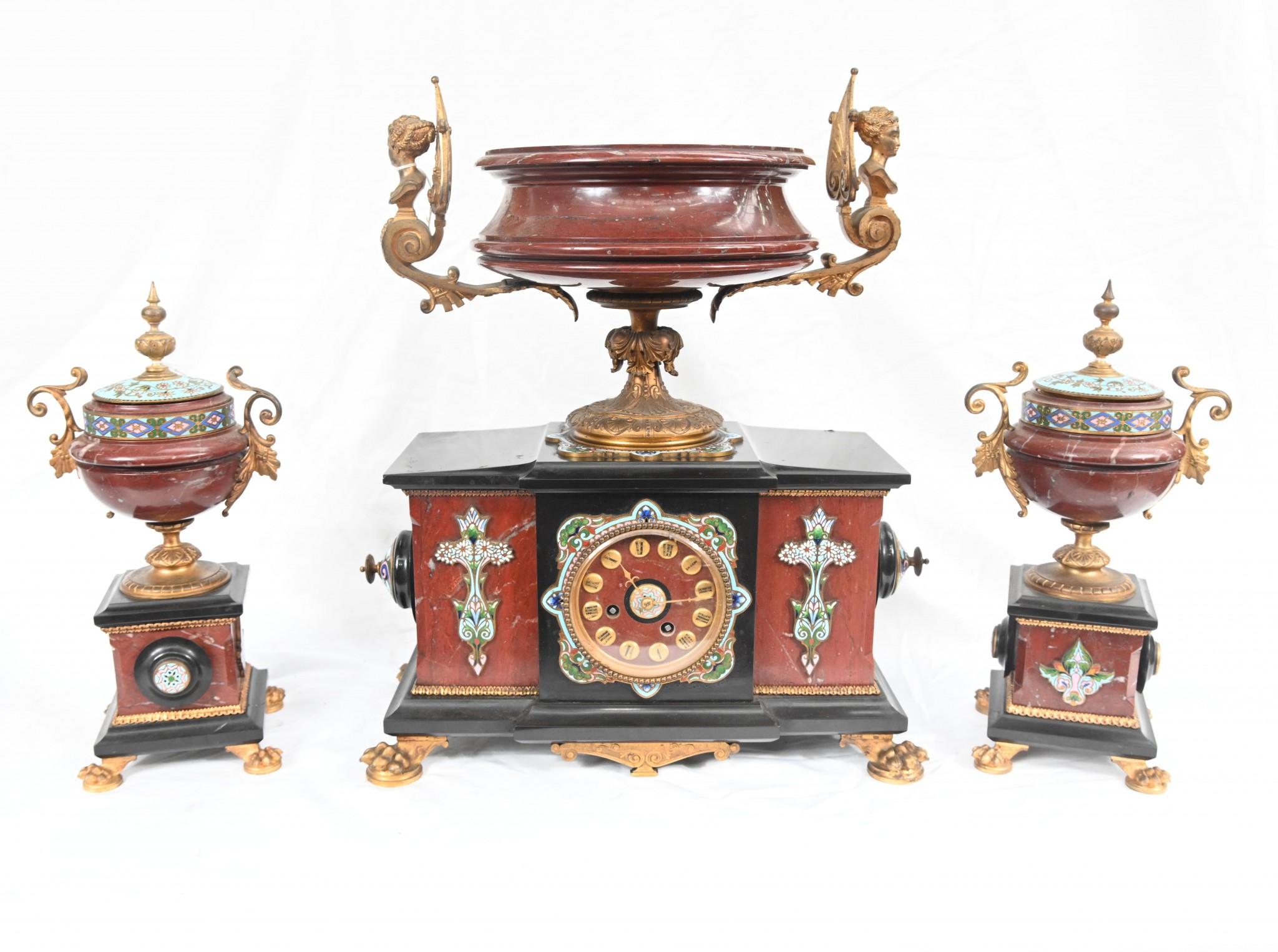 Pendule en marbre cloisonné Garniture en marbre Aesthetic Movement en vente 4