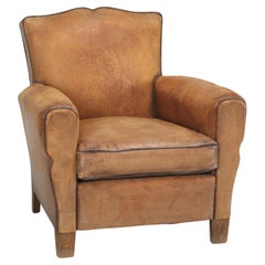 French Club Chair in Original Leather Completely Restored Horsehair Coco Fibers