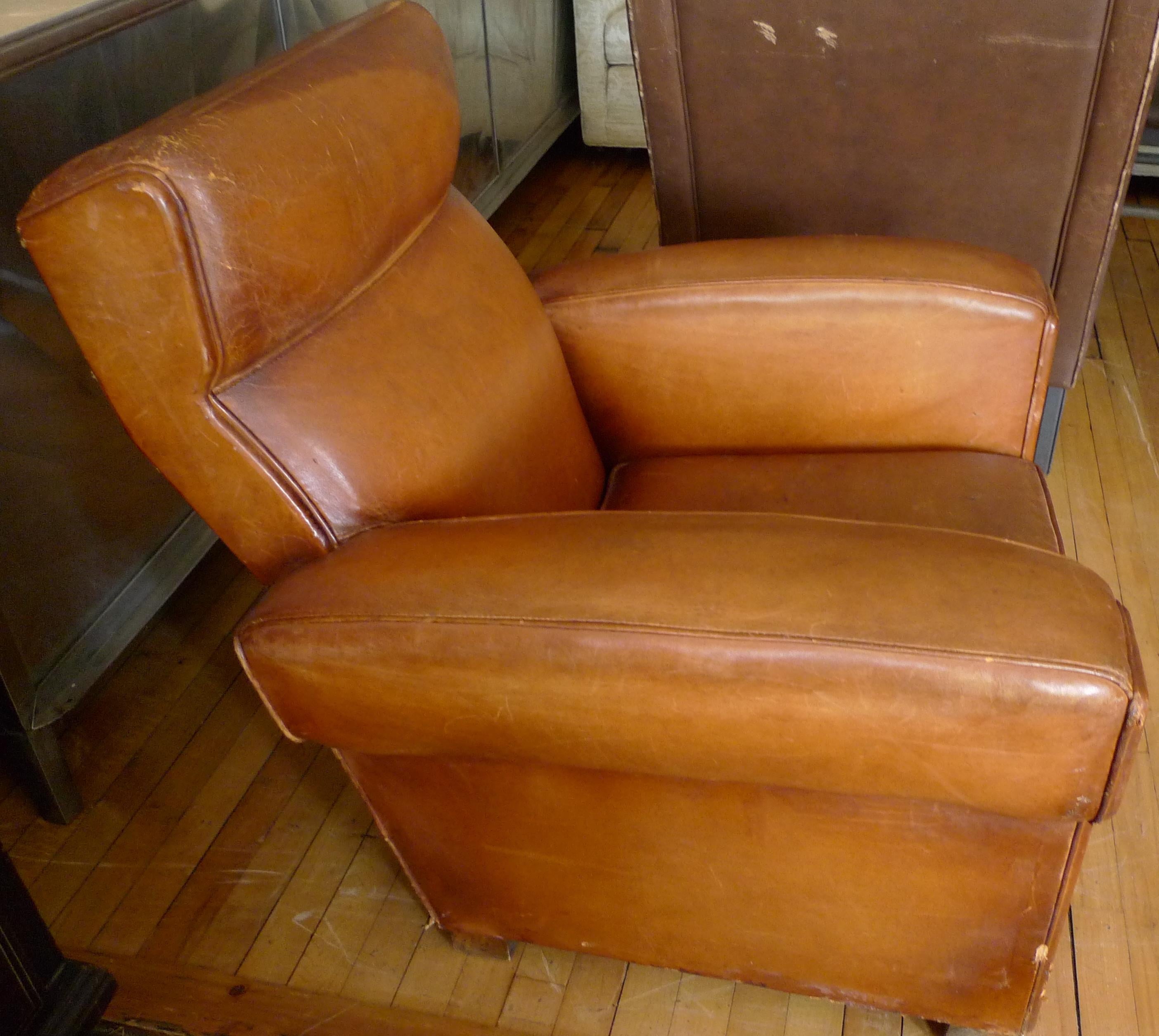 Mid-20th Century French Club Chair of Brown Leather, circa 1930s. For Sale