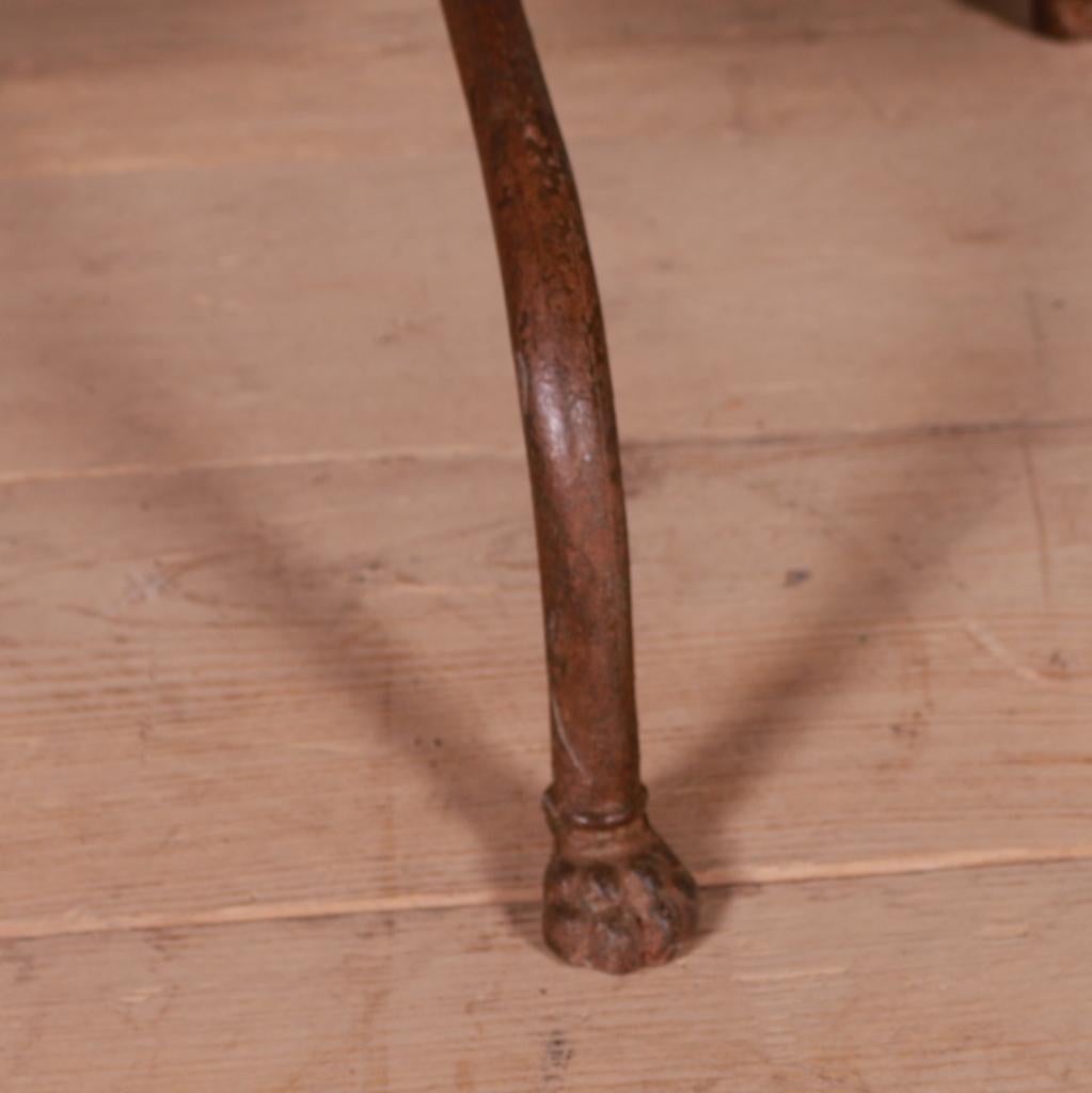 19th C French metal coat stand with paw feet. 1890.

Dimensions
76 inches (193 cms) high
24 inches (61 cms) diameter.