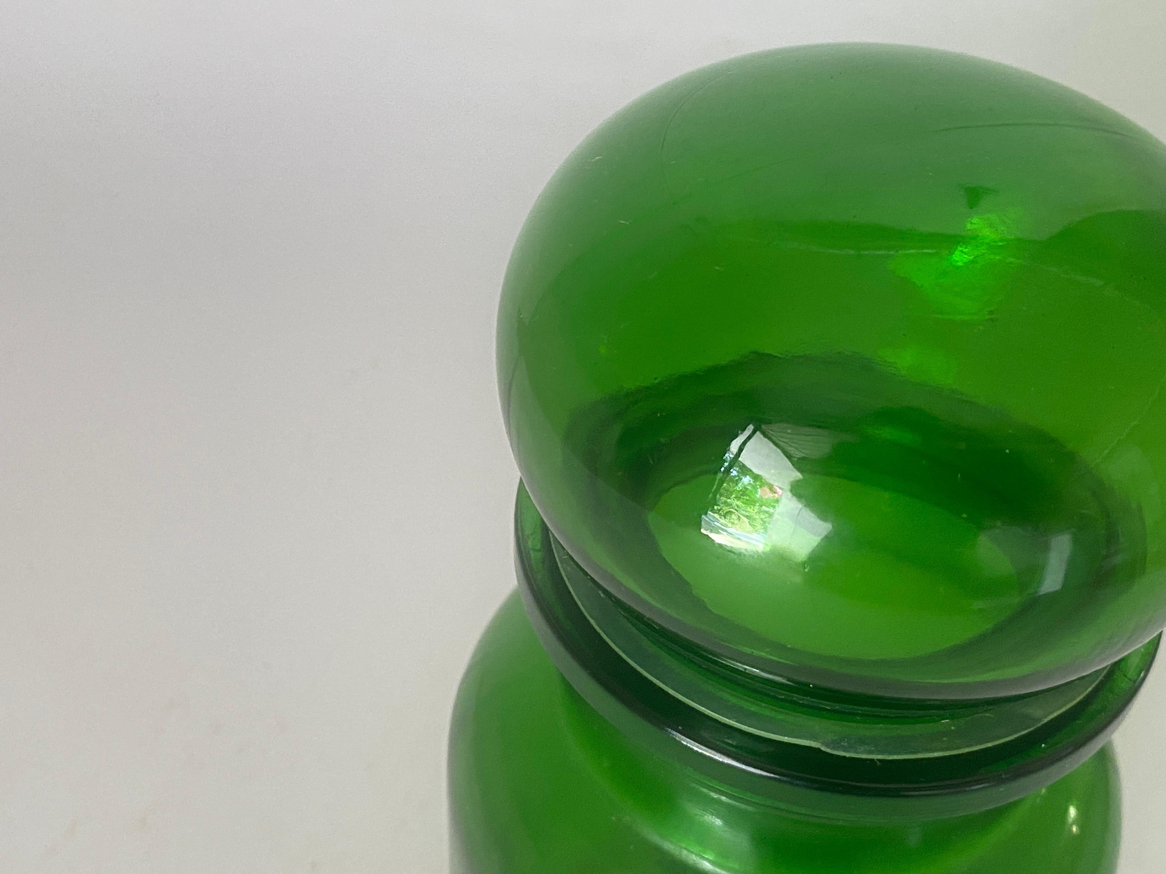 French Cobalt Green Pharmacy Bottles Set of 2 Circa 20th Century In Good Condition For Sale In Auribeau sur Siagne, FR
