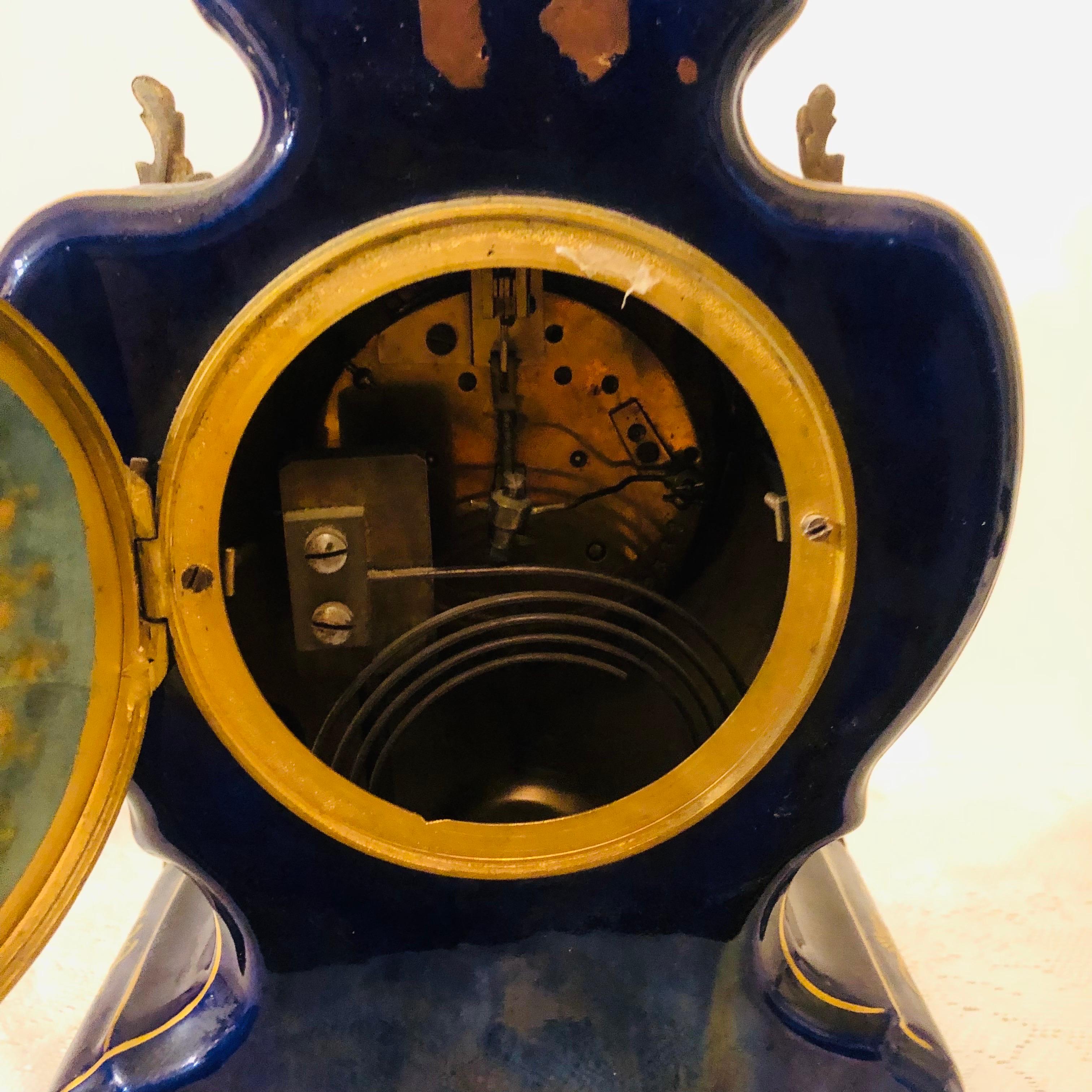 French Cobalt Porcelain Clock with Hand-painted Scene of Lovers and Cherubs For Sale 7