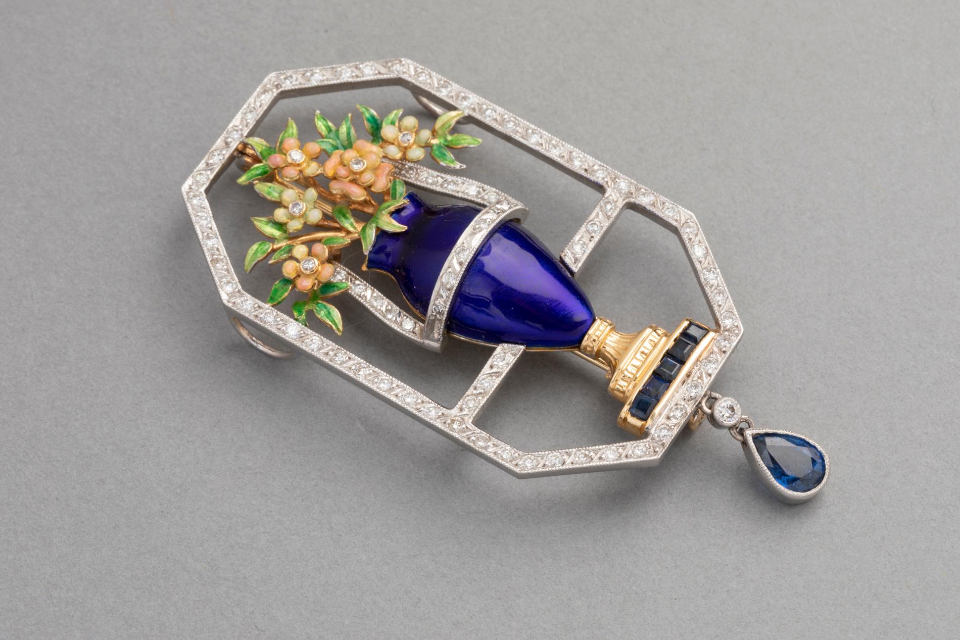 French Cocktail Brooch, Gold Diamonds and Enamel In Good Condition For Sale In Saint-Ouen, FR