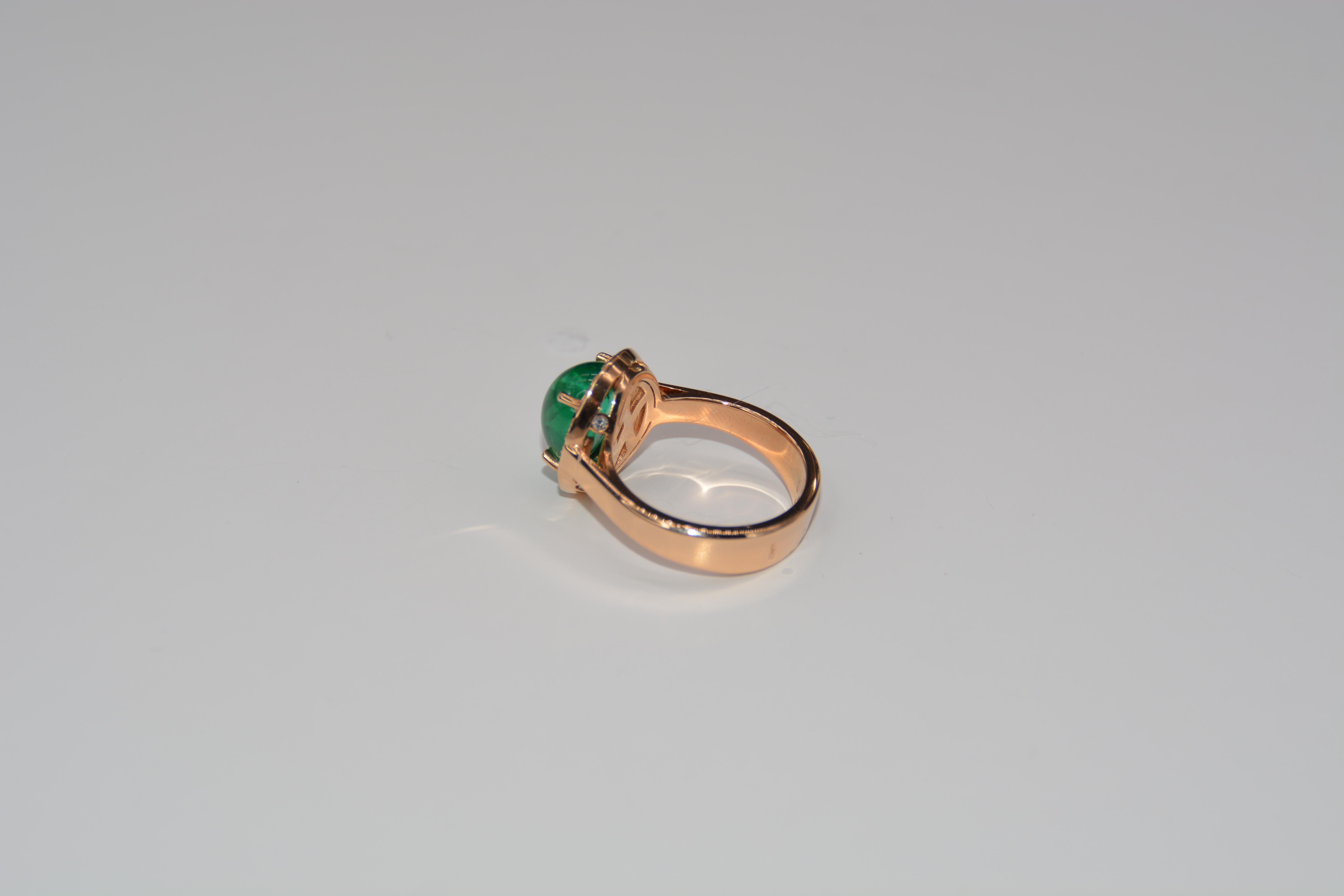 French Cocktail Ring Emerald Cabochon Diamonds Rose Gold For Sale 4