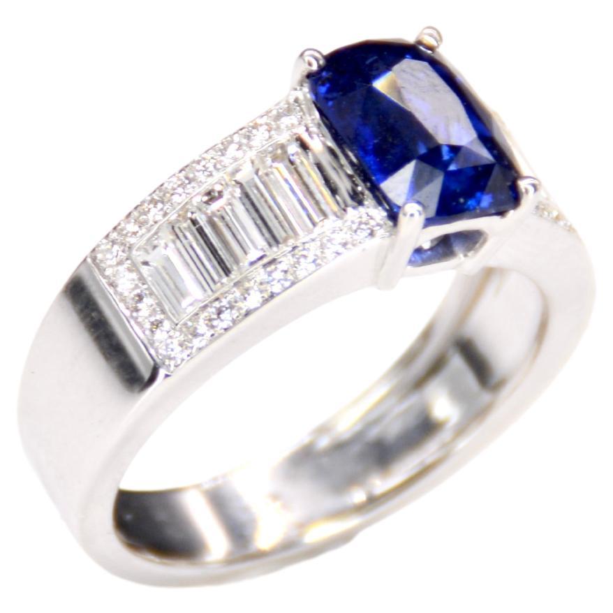 French Cocktail Ring in White Gold Sapphire Diamonds For Sale
